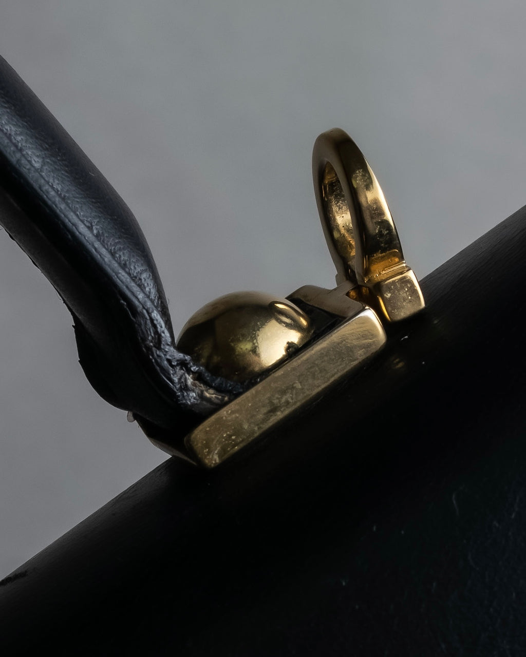 "Salvatore Ferragamo" Gancini motif leather hand bag