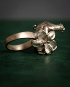 “DIOR” 2010’s Tiger and flower sculptural ring