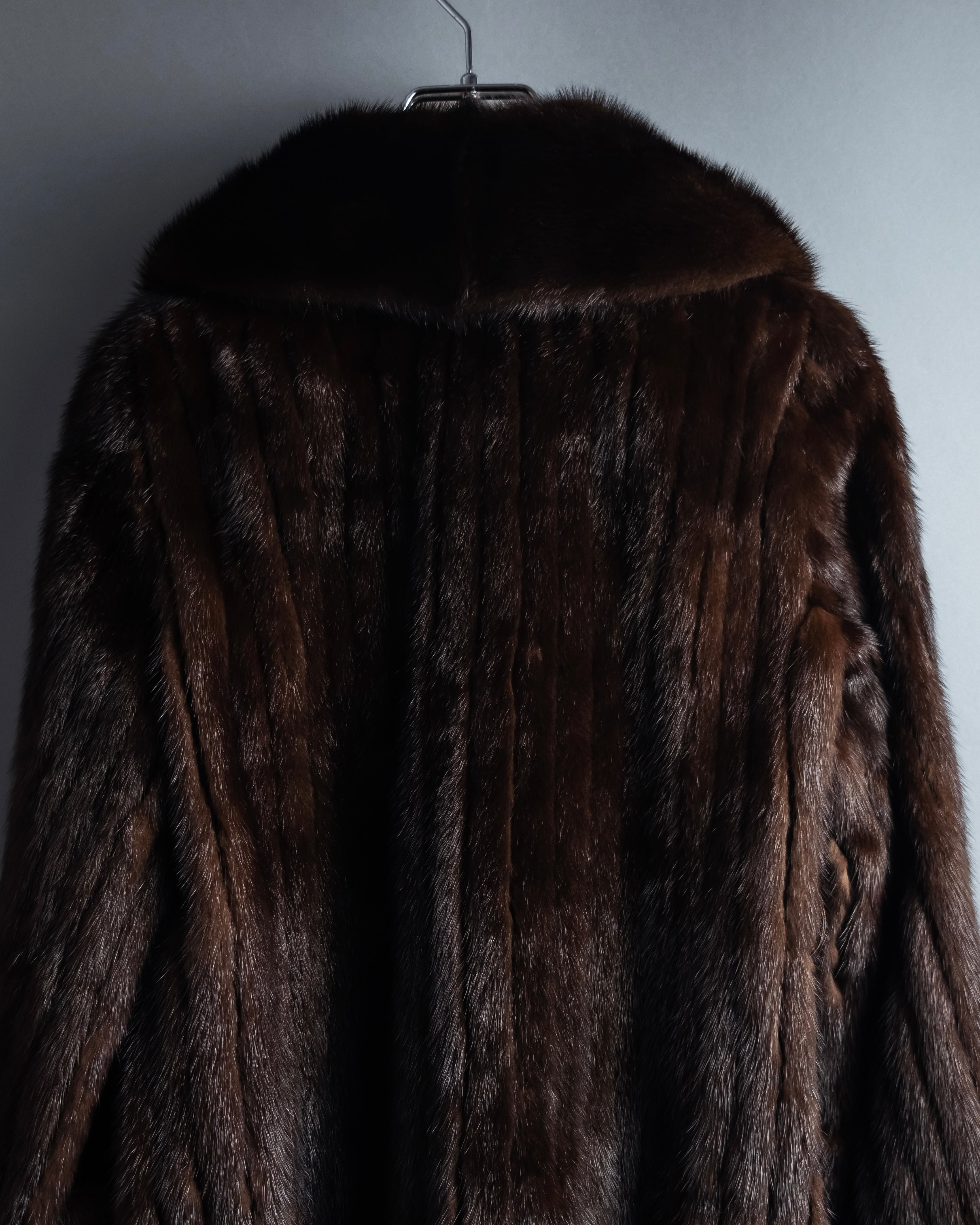-SPECIAL- "Christian Dior Boutique Paris" 70's-80's Panel work design 100% mink fur coat