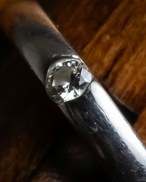 "Jewelry MAKI" 0.09 carat diamond silver ring