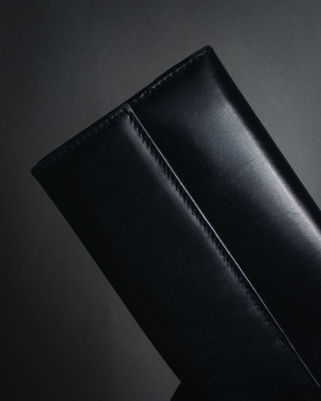 "GUCCI" Mid 00’s wood-lock leather long wallet