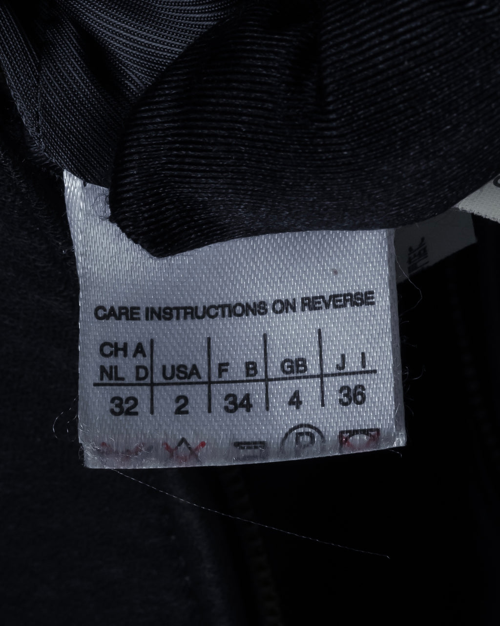 "Weekend Max Mara" Minimalist design center zip-up leather jacket