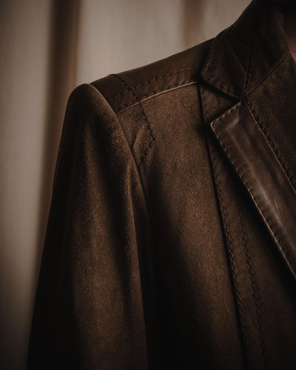 "GUCCI"Mid 2000s suede & smooth leather combination tailored jacket