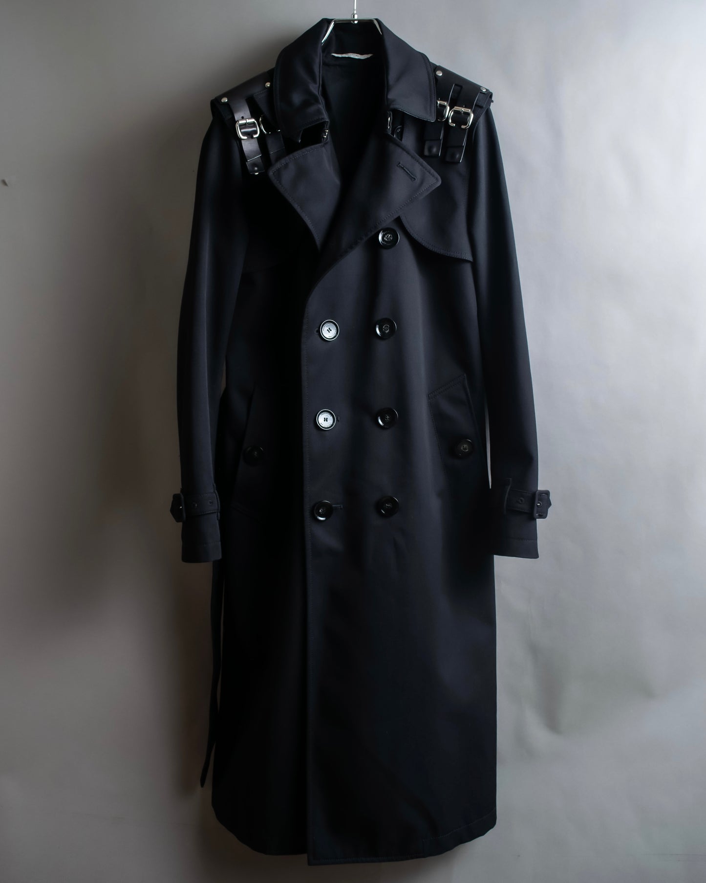 "VALENTINO" Belt docking design leather switching trench coat