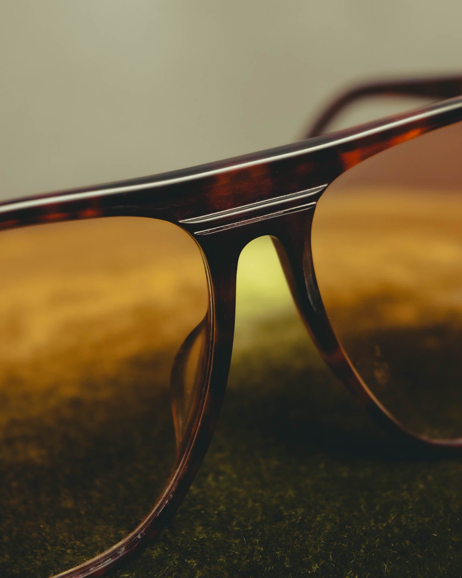 "Yves Saint Laurent" 80's Oversized tortoiseshell square sunglasses