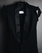 –SPECIAL– "Maison Martin Margiela"
2012SS sleeveless deconstructed tuxedo lapel jacket
