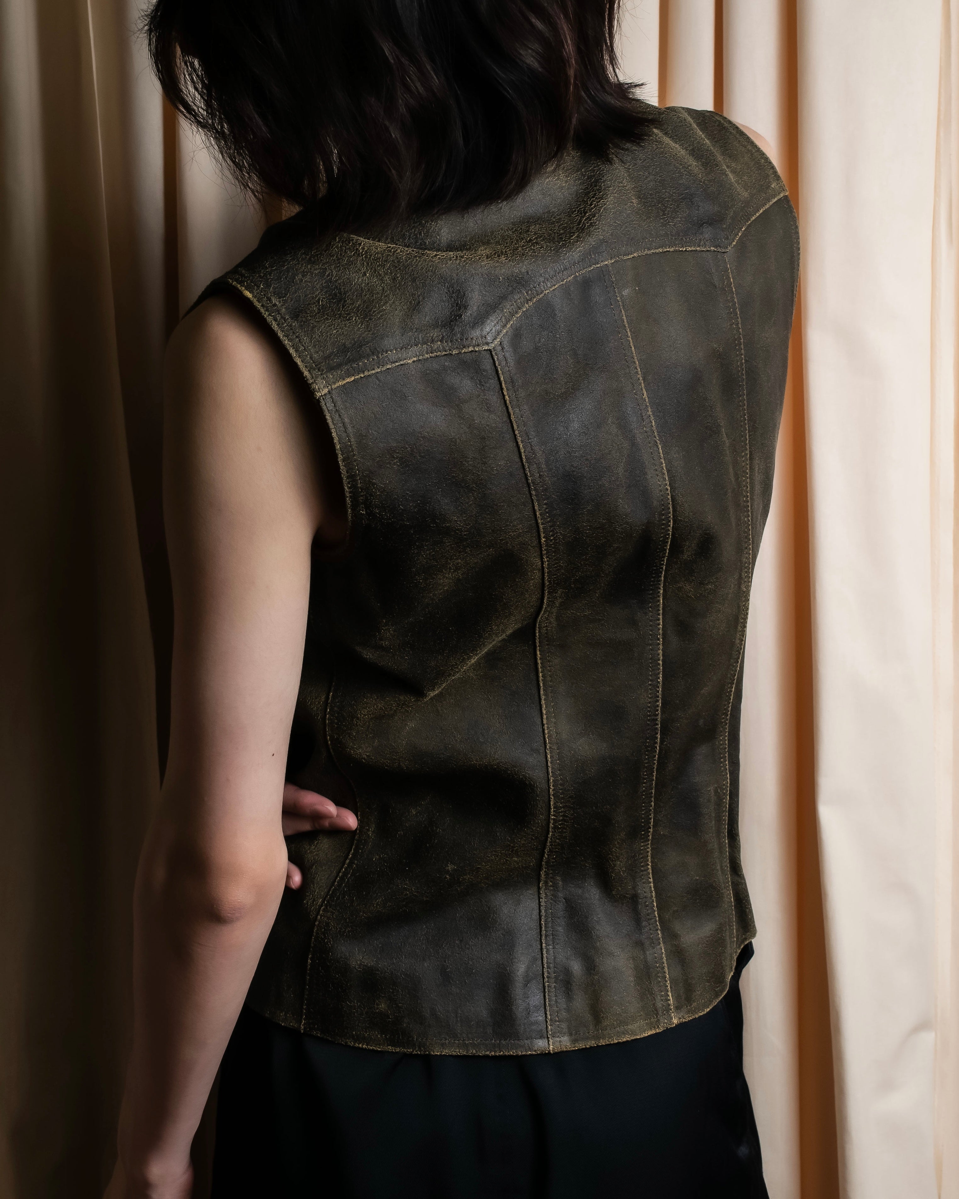 "CHANEL" 2000AW Karl Lagerfeld period calf leather vest