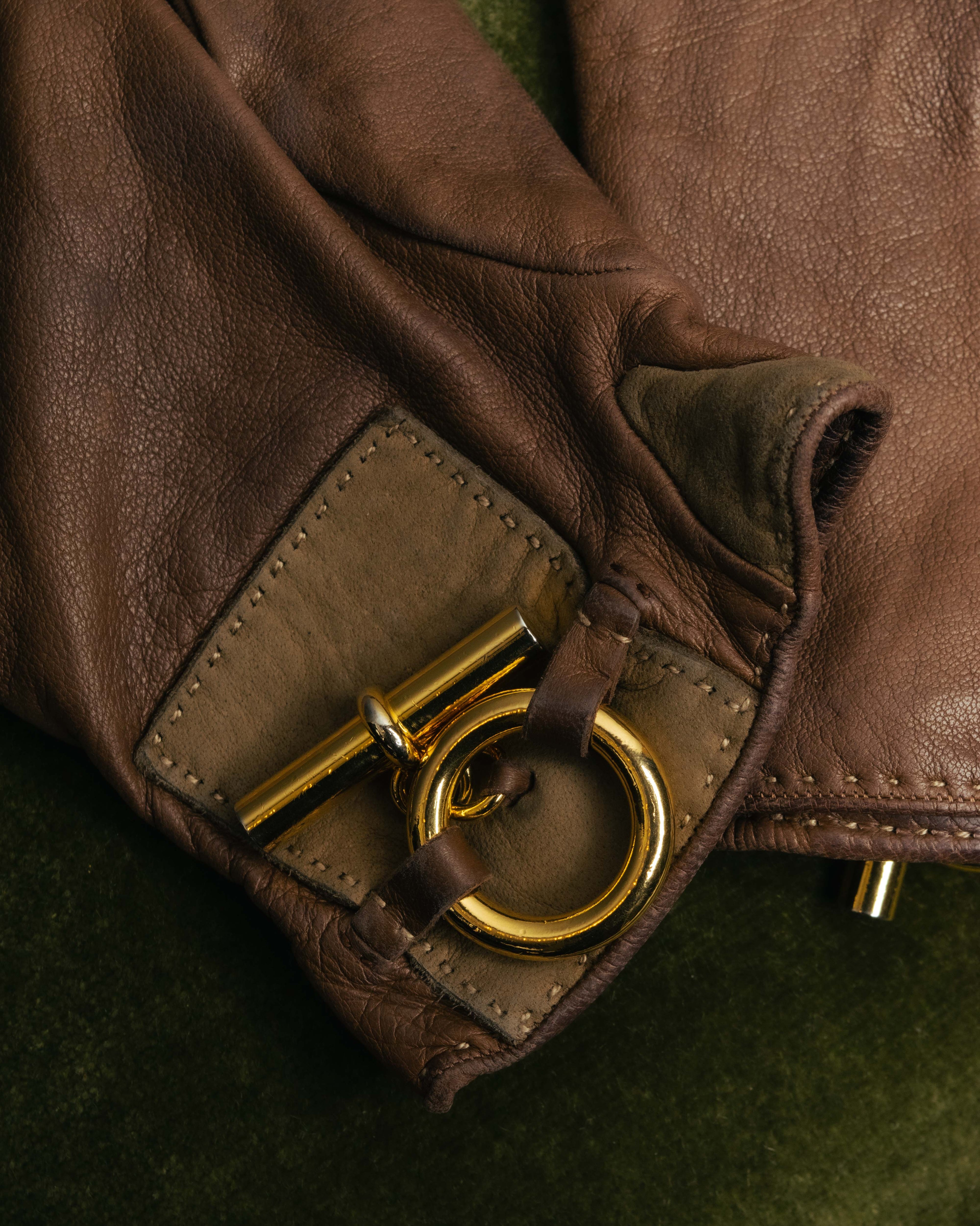 -SPECIAL- “HERMÈS” 80’s-90’s Chaine d’ancre leather gloves