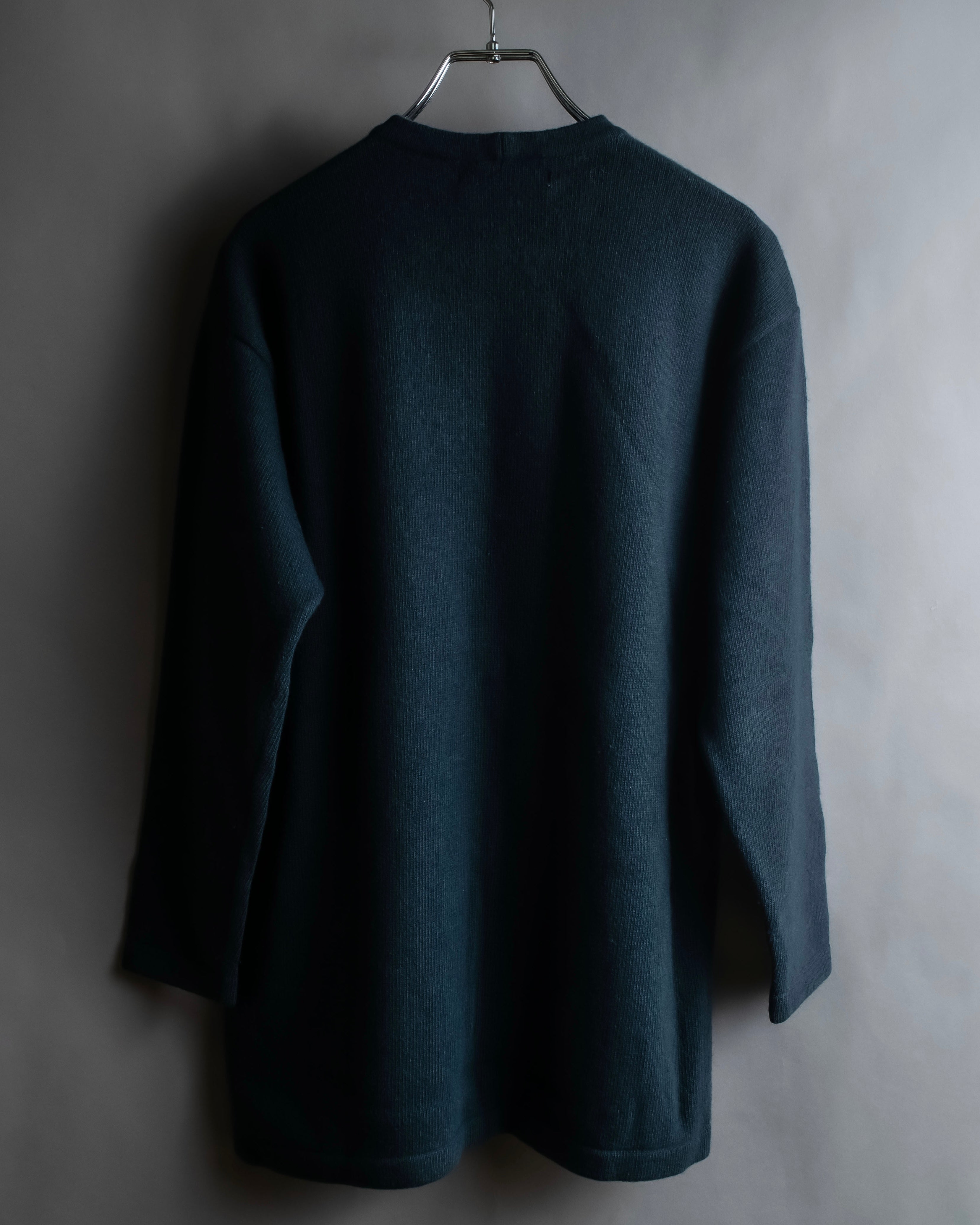 "ICEBERG" Dumbo embroidery design graphic knit pullover