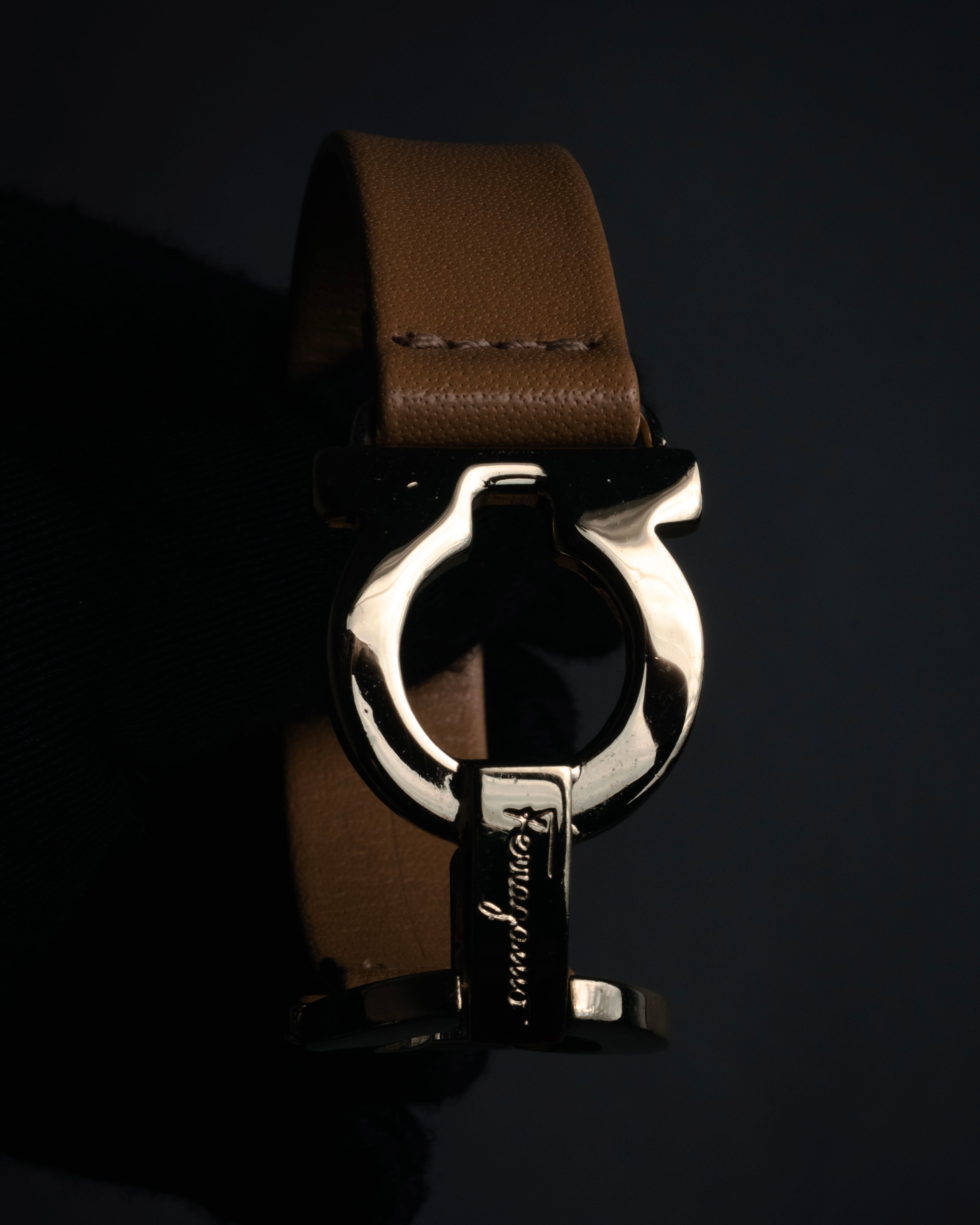 “Salvatore Ferragamo” 2000’s Gancini leather bracelet