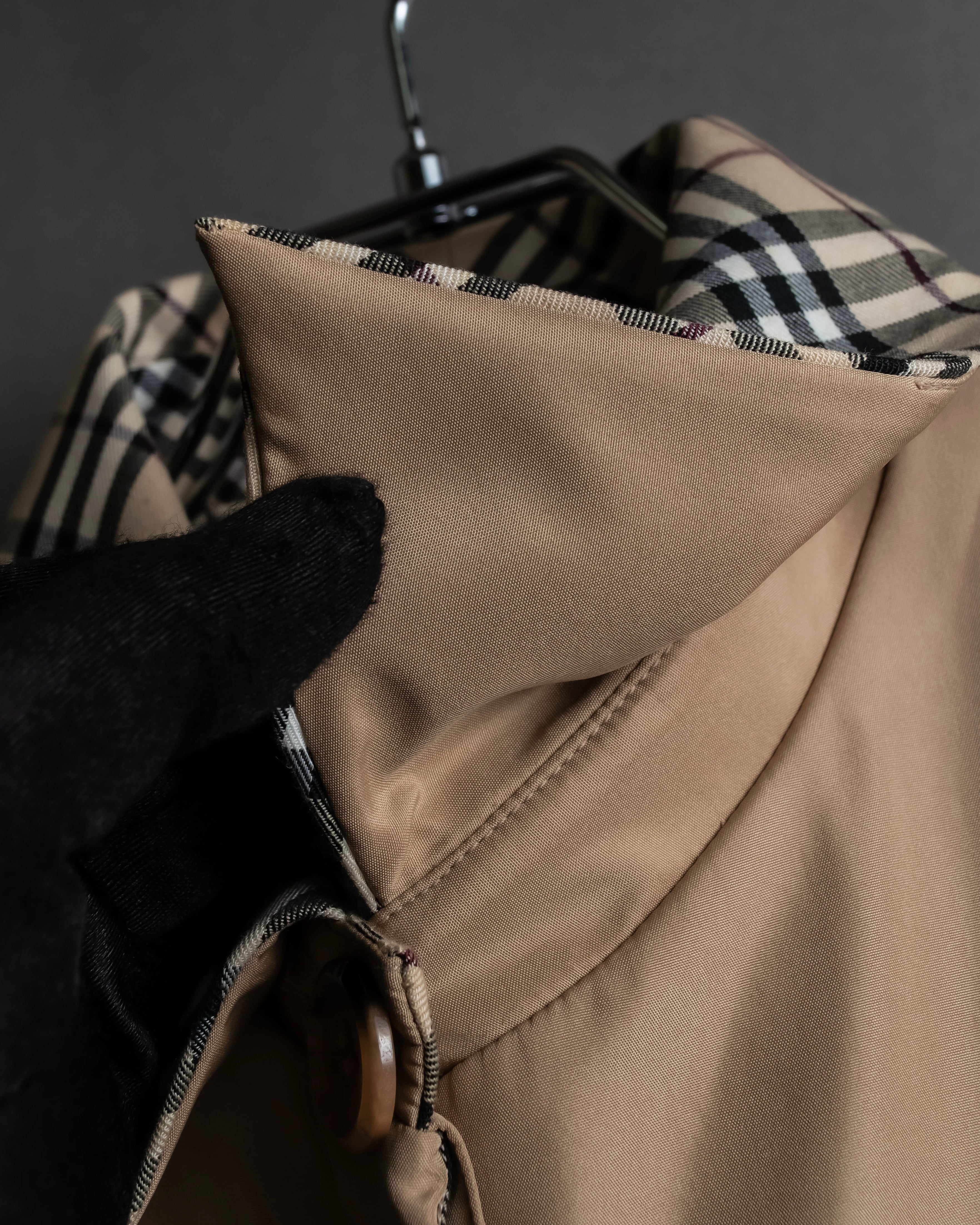 "BURBERRYS" Check reverse design short blouson