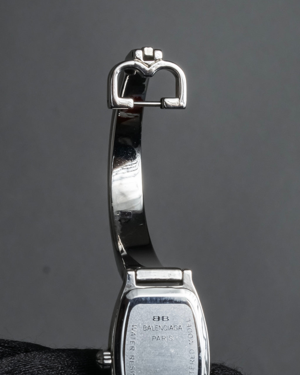 "BALENCIAGA" 2000’s bb logo tonneau bracelet watch