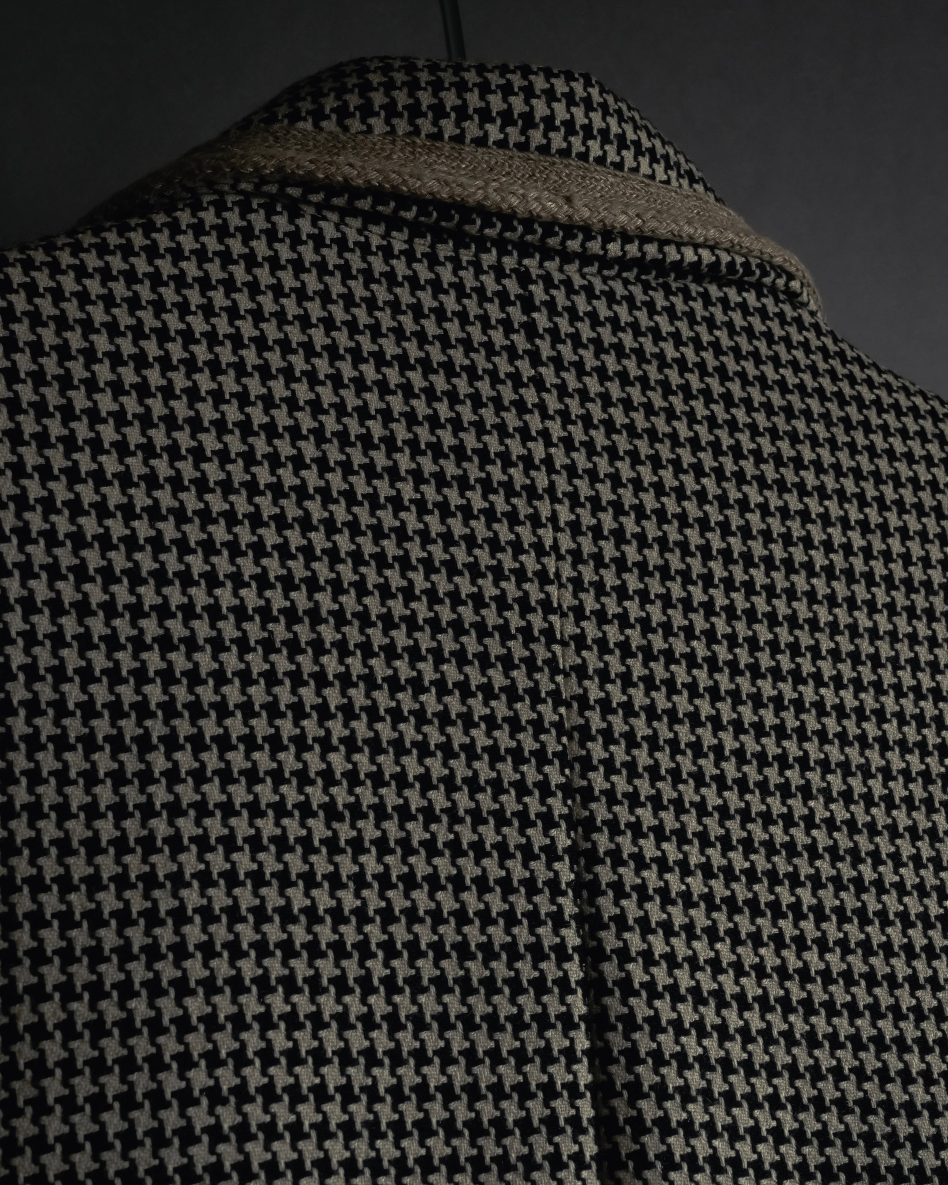 "Emporio Armani" 90’s Houndstooth piped crest blazer