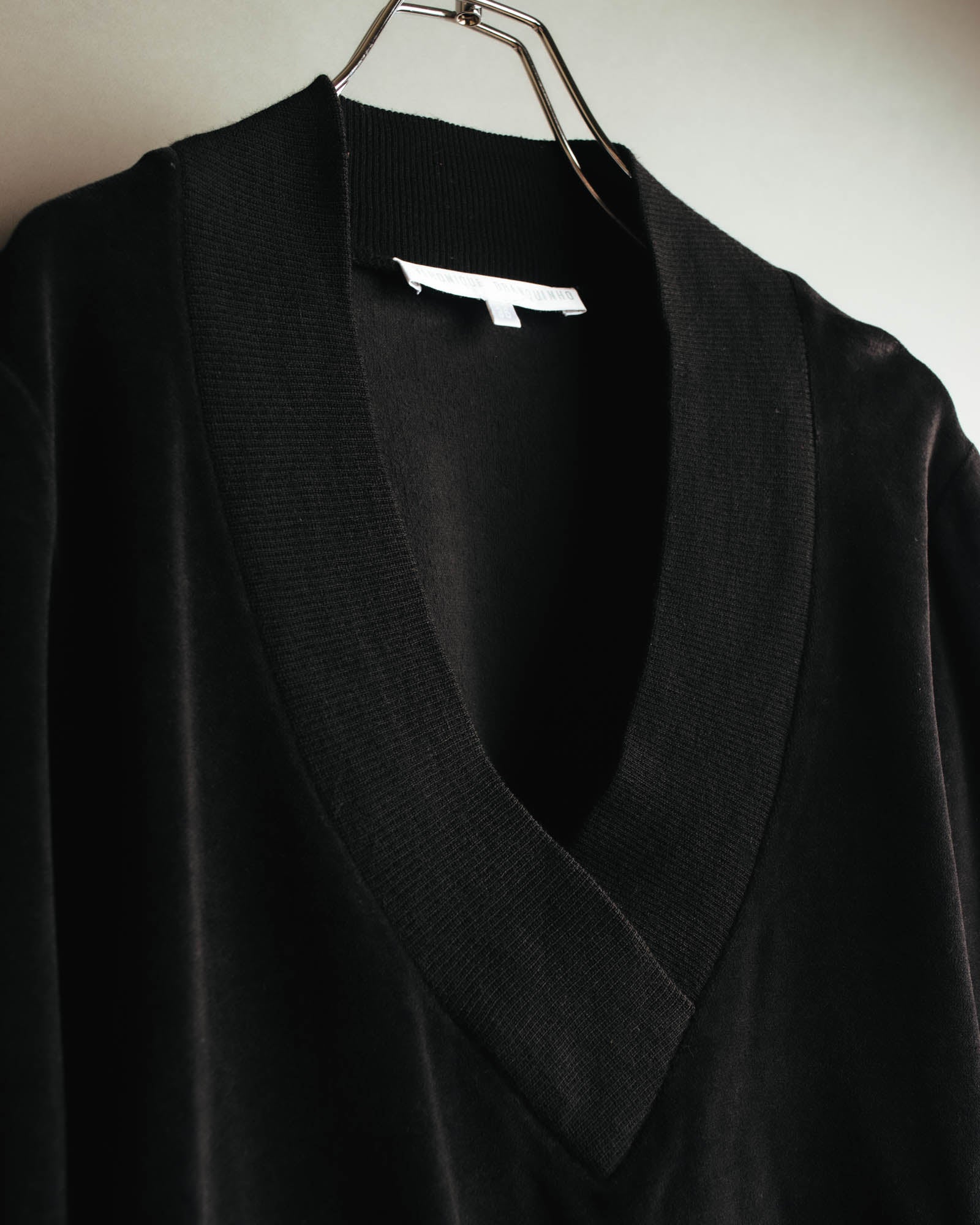 "Véronique Branquinho" 90's-00's Cotton velour v-neck sweatshirt