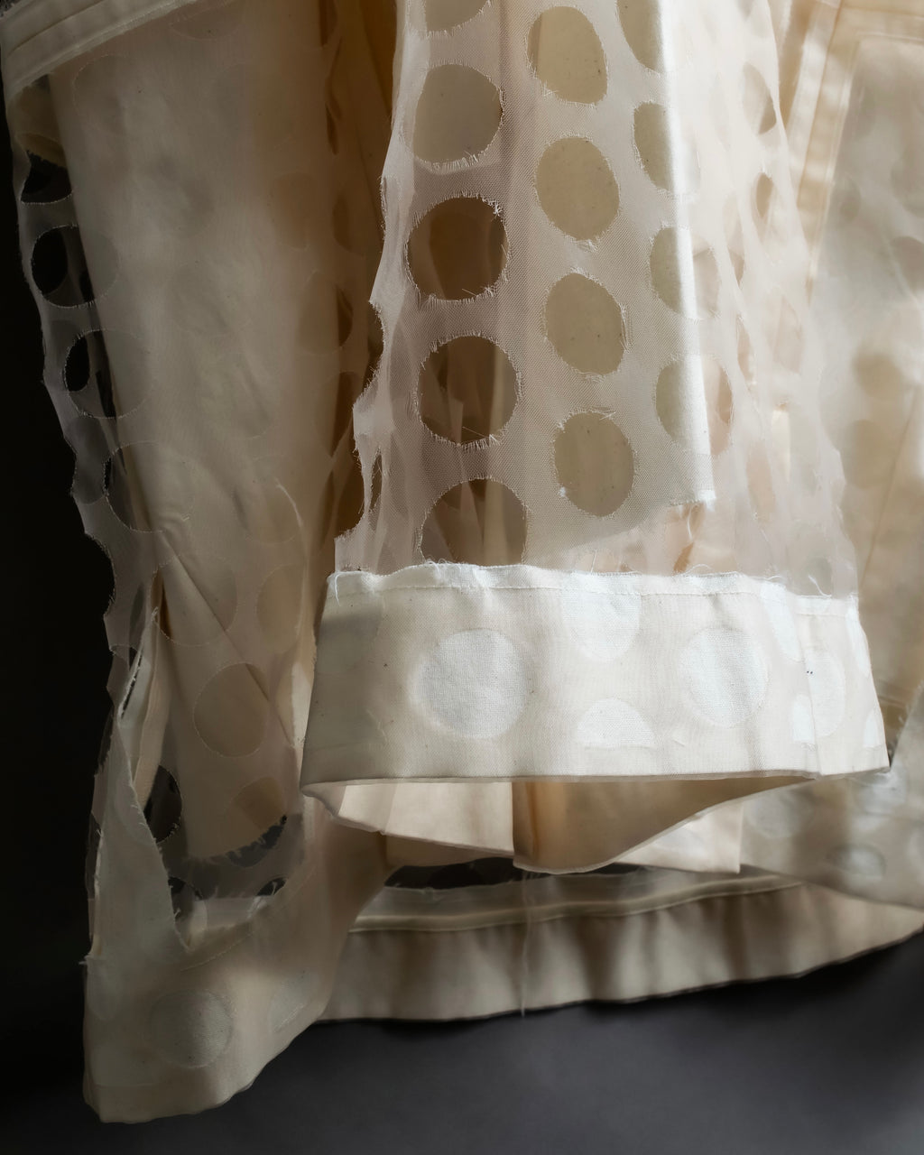 "MAISON MARGIELA" 20SS Polka dot tulle layered skirt