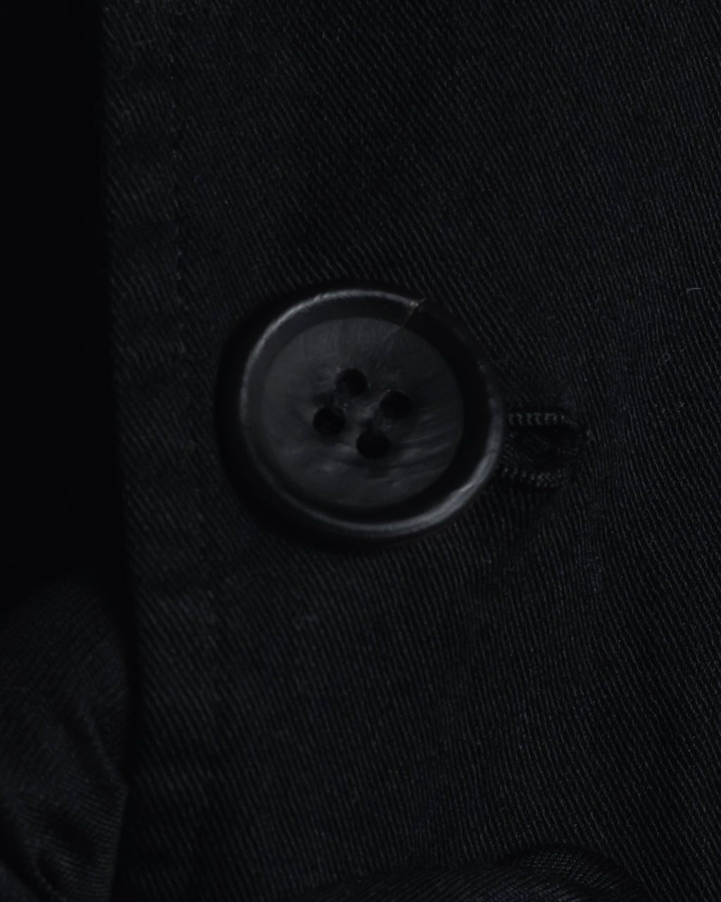 "COMME des GARCONS HOMME"
Utility zip pocket coat