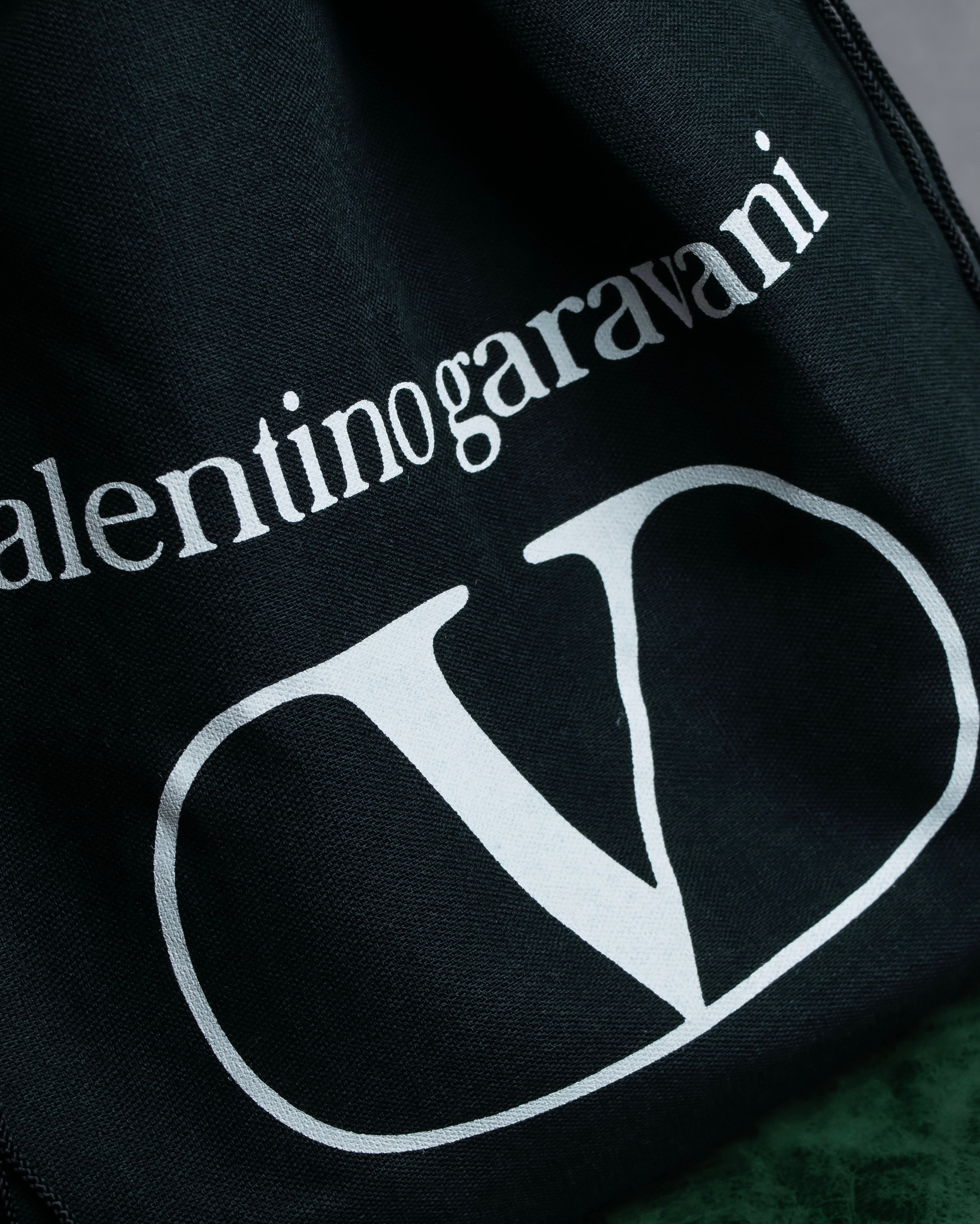"Valentino Garavani" Logo turn lock parts design leather hand bag