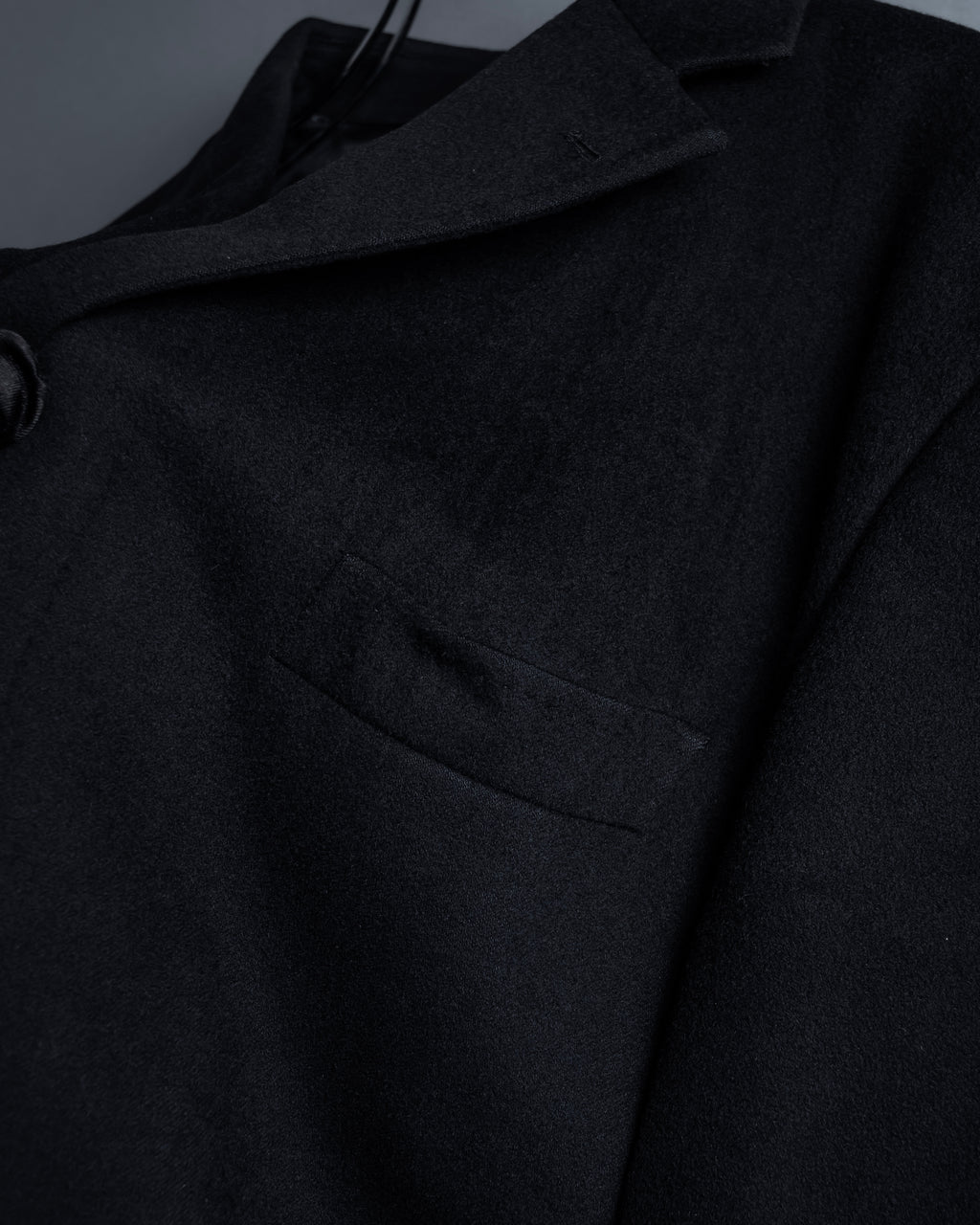 "Ermenegildo Zegna" Drapey finish 100% cashmere cloth chester coat