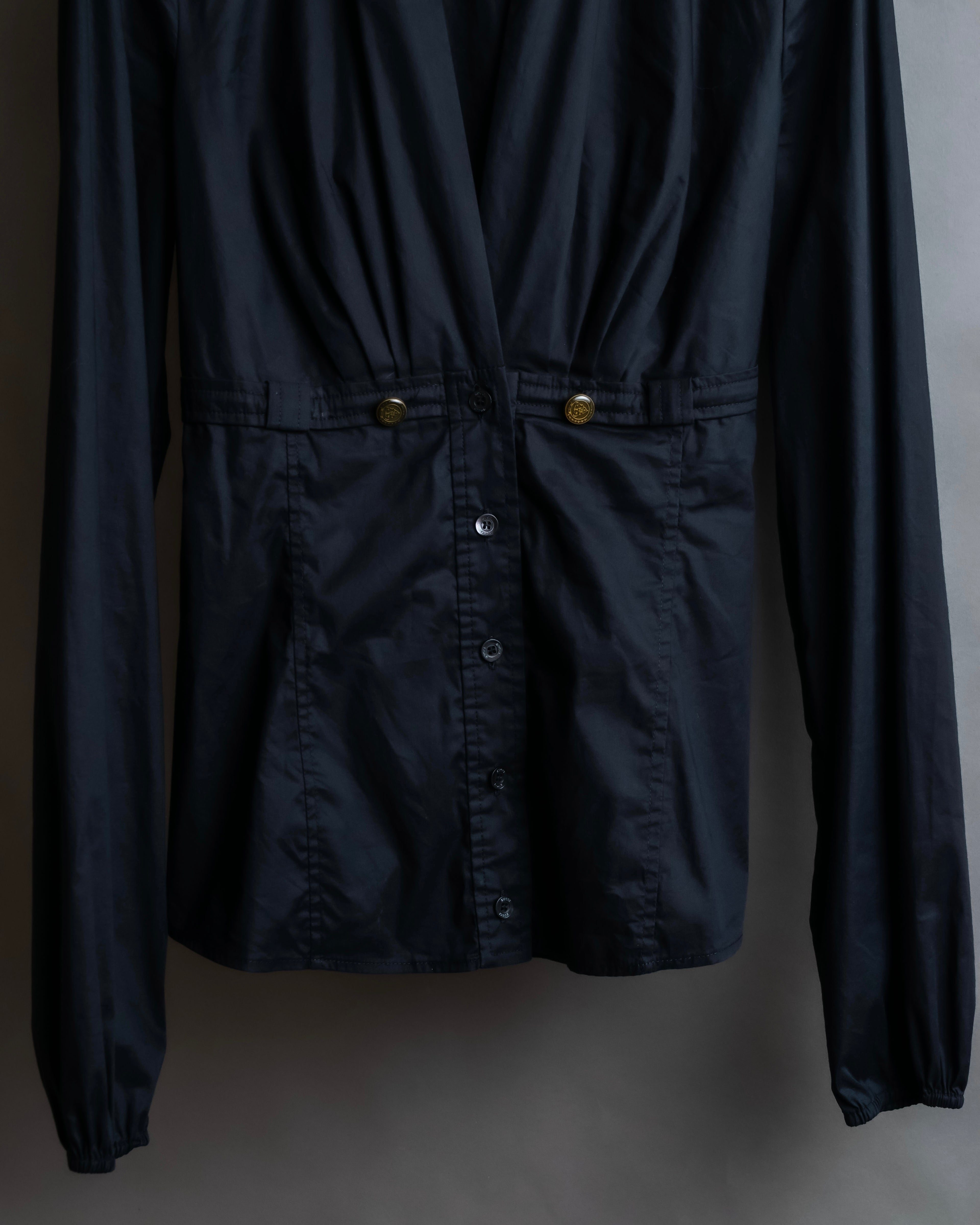 "GUCCI" No collar design gold button accents blouse