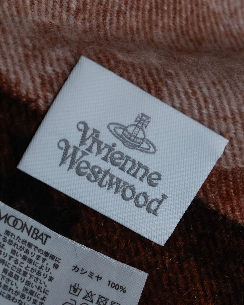 "Vivienne Westwood" Orb pattern fringe design 100% cashmere muffler