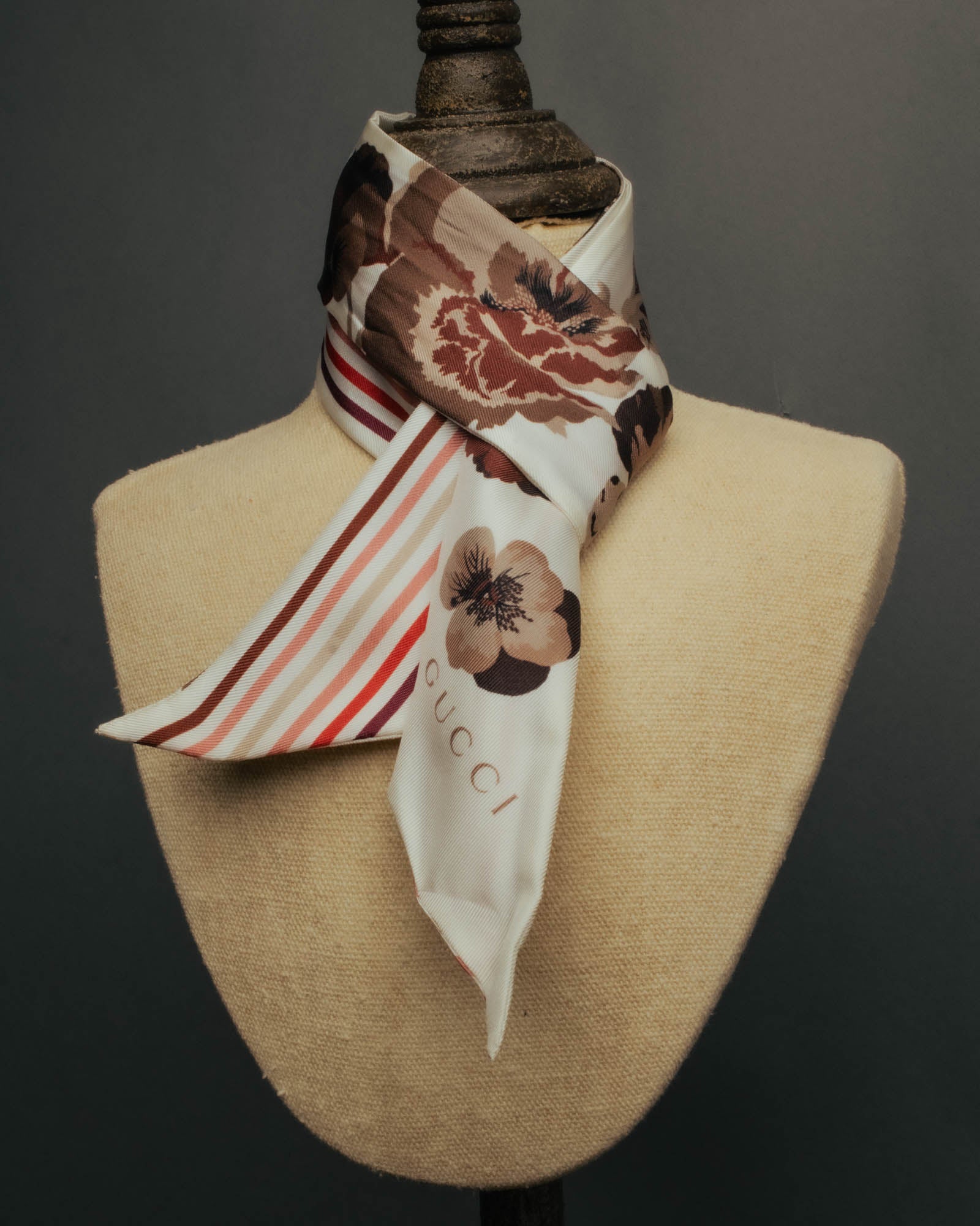 "GUCCI" 00's-10's Floral and striped silk neck bow scarf