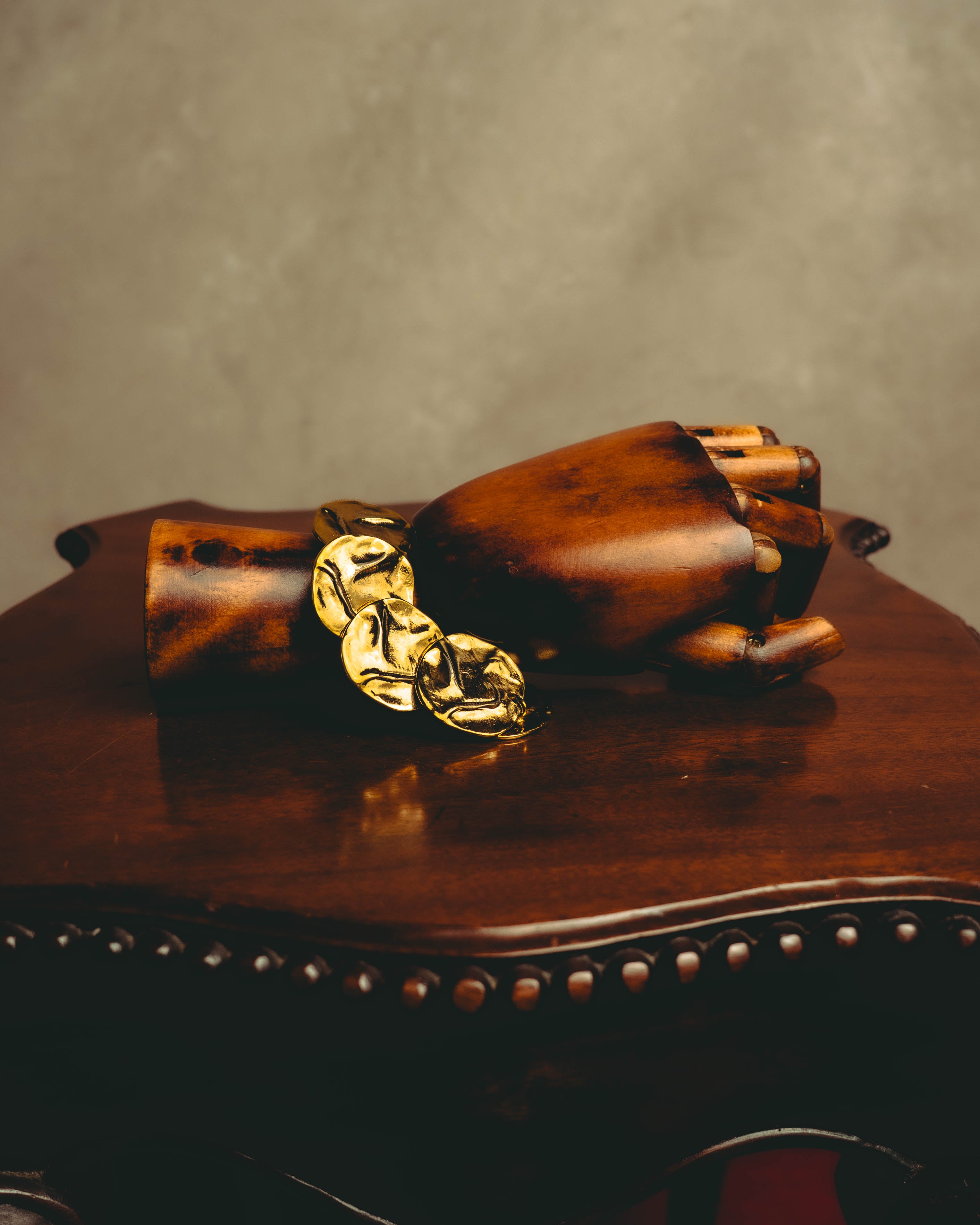 -SPECIAL- “Yves Saint Laurent” 80’s-90’s Hammered gold coin link bracelet
