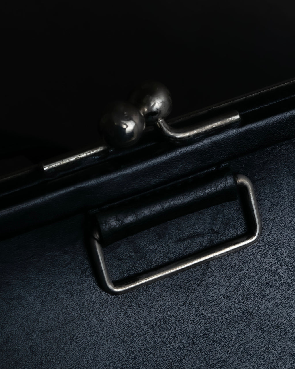 "JEAN PAUL GAULTIER" Logo engraved clasp frame 2way leather bag