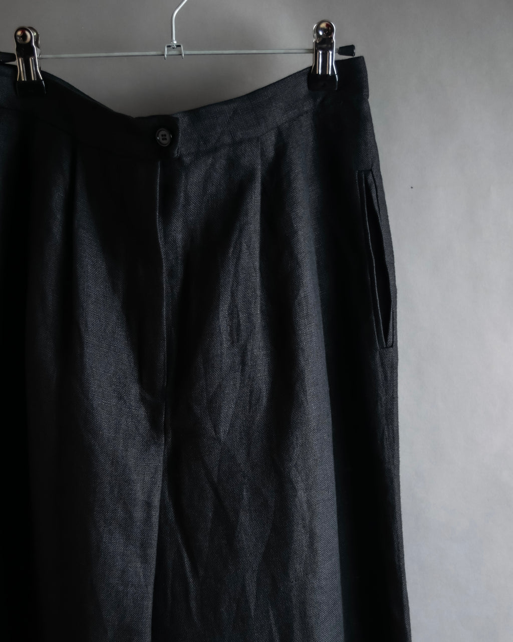 "Vintage beautiful wrinkles wide slacks"