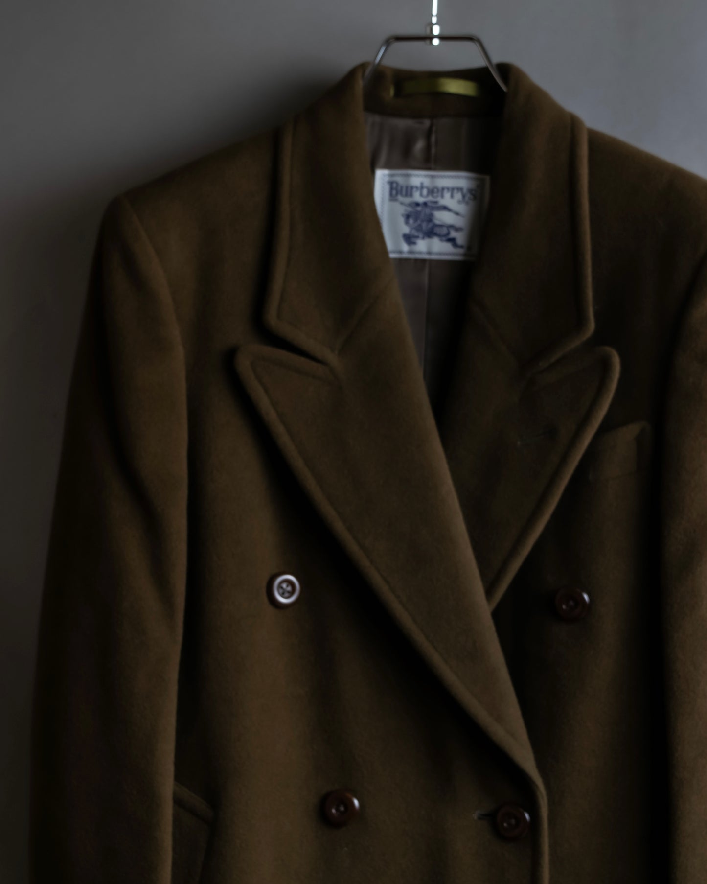 "BURBERRYS" Peaked lapels double breasted olive brown coat