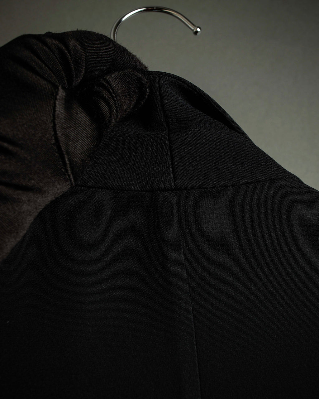 "GUCCI" Three-dimensional lapel design draped tailored jacket