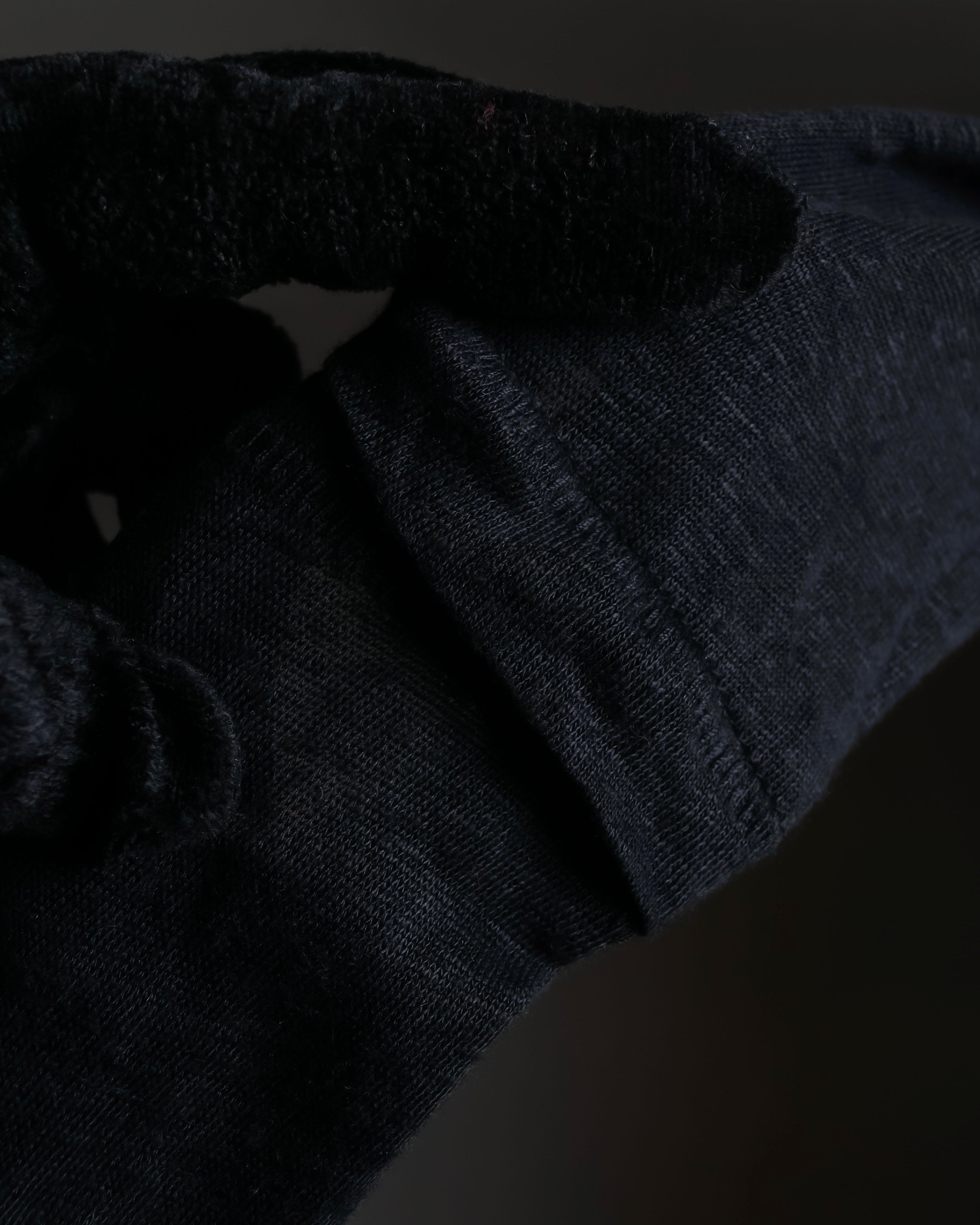 "Acne" Back＆sleeve cutting slit design pullover