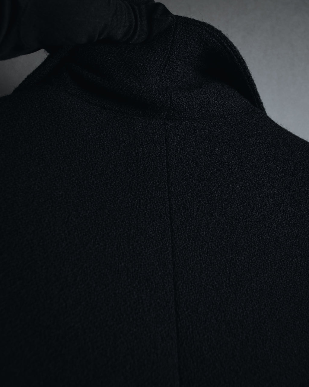 –SPECIAL– "CHANEL" 04SS sculpted princess-line wool crepe coat