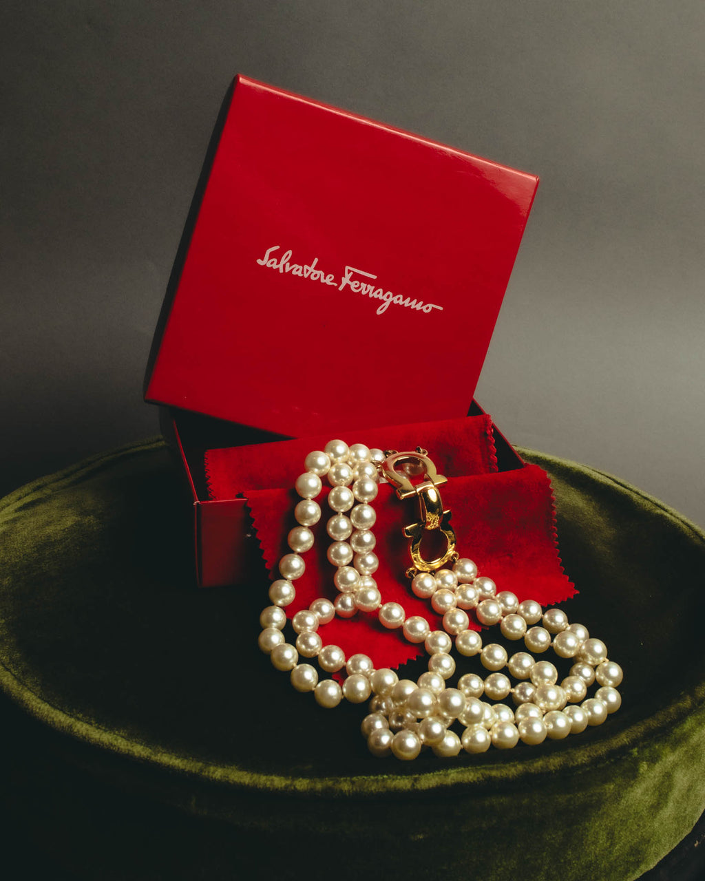 "Salvatore Ferragamo" 80's-90's Gancini three-strand pearl-style necklace