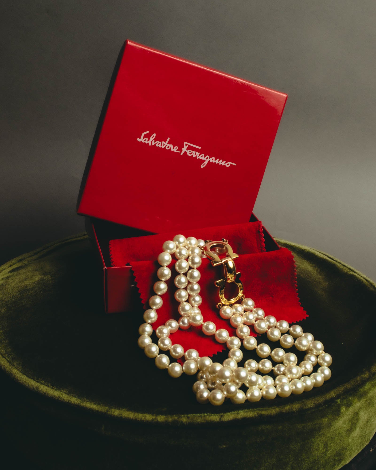"Salvatore Ferragamo" 80's-90's Gancini three-strand pearl-style necklace
