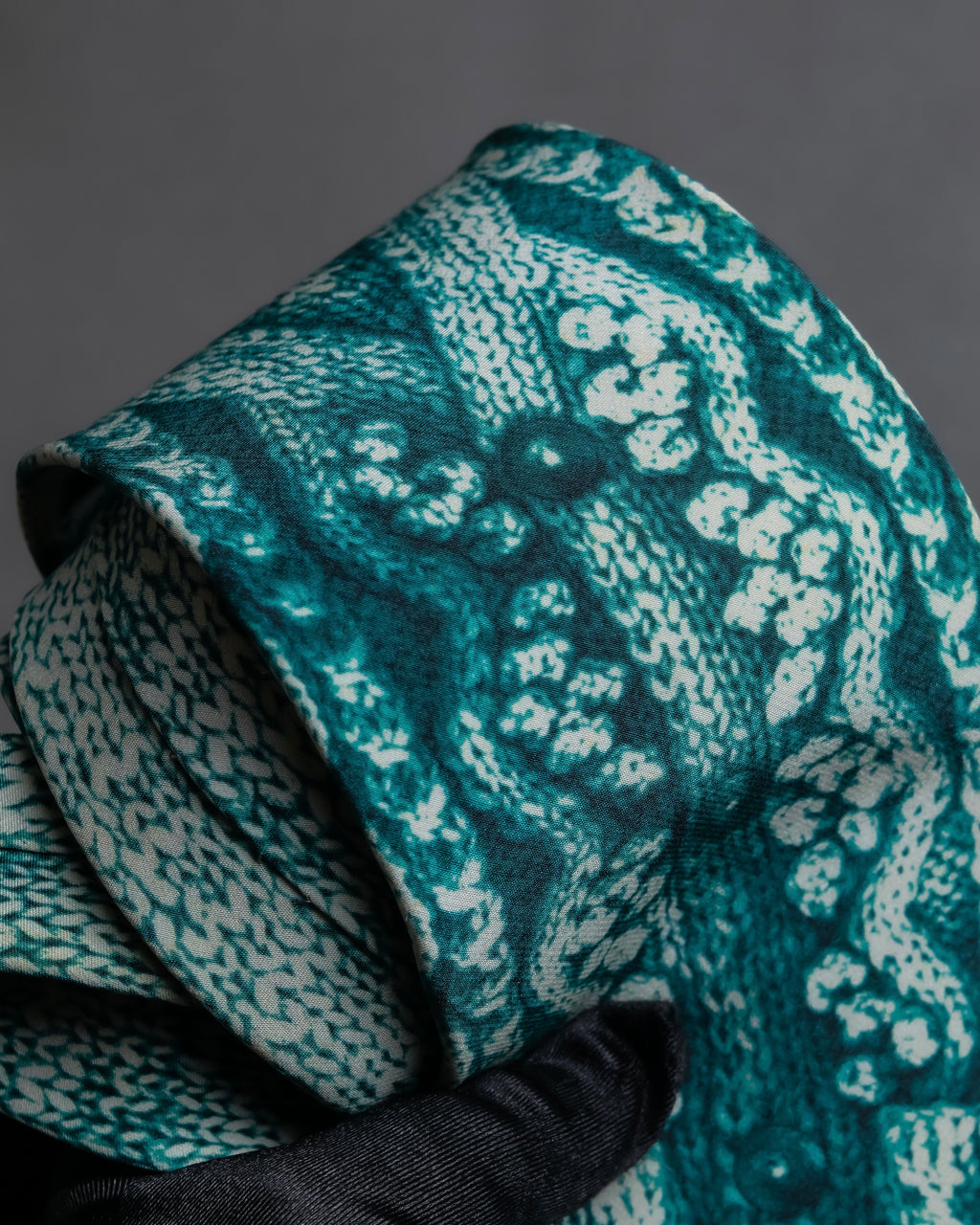 "JEAN PAUL GAULTIER" Trompe l'oeil design silk neck tie