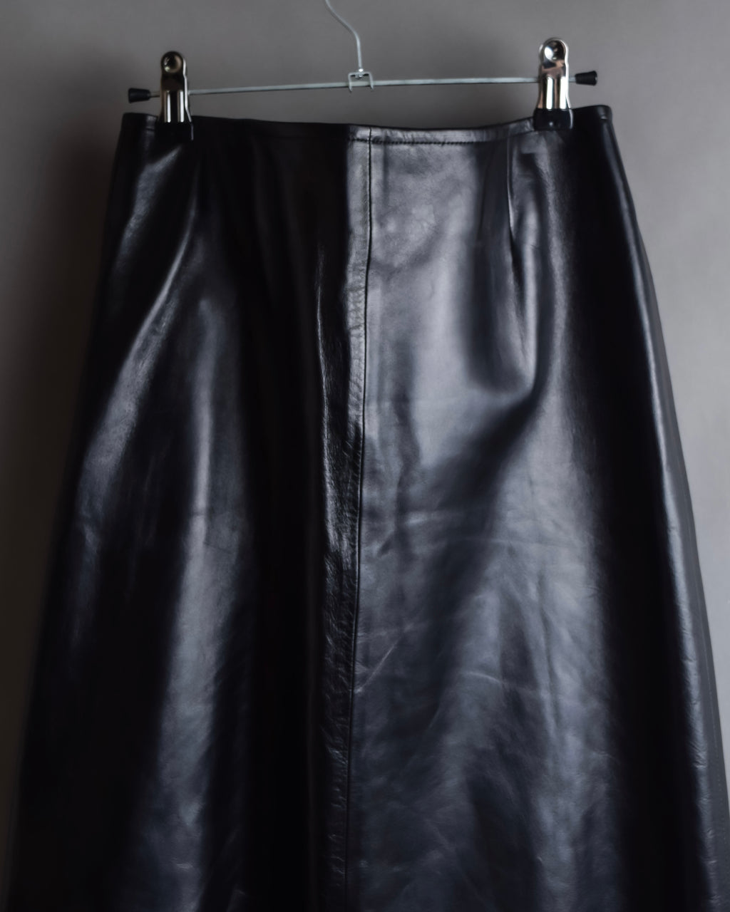 "CELINE" Front metal buckle detail leather skirt