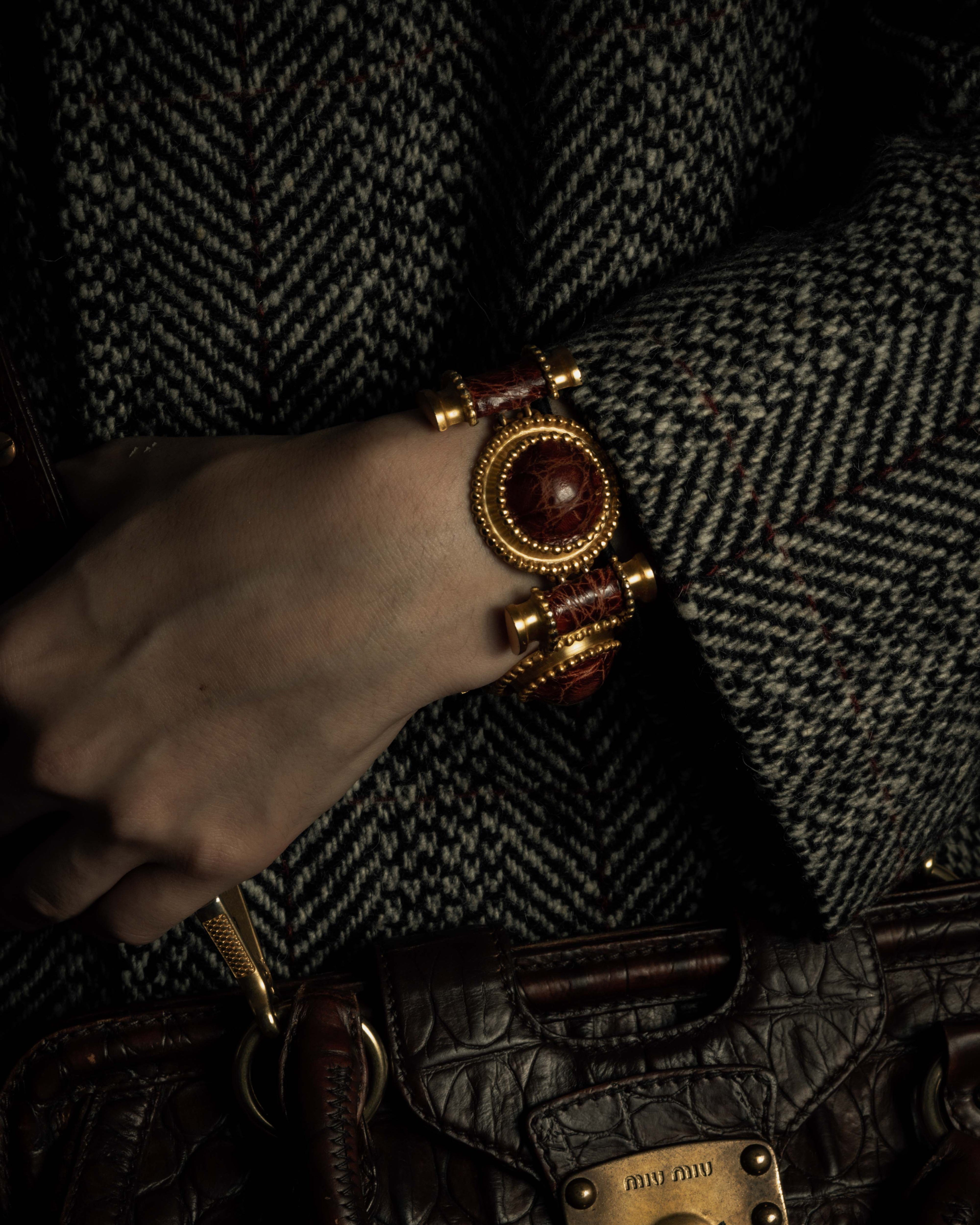 "LOEWE" Gold metal dome motif bracelet