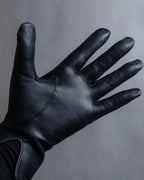 "Marie Claire" Carefully stitched logo engraved leather gloves