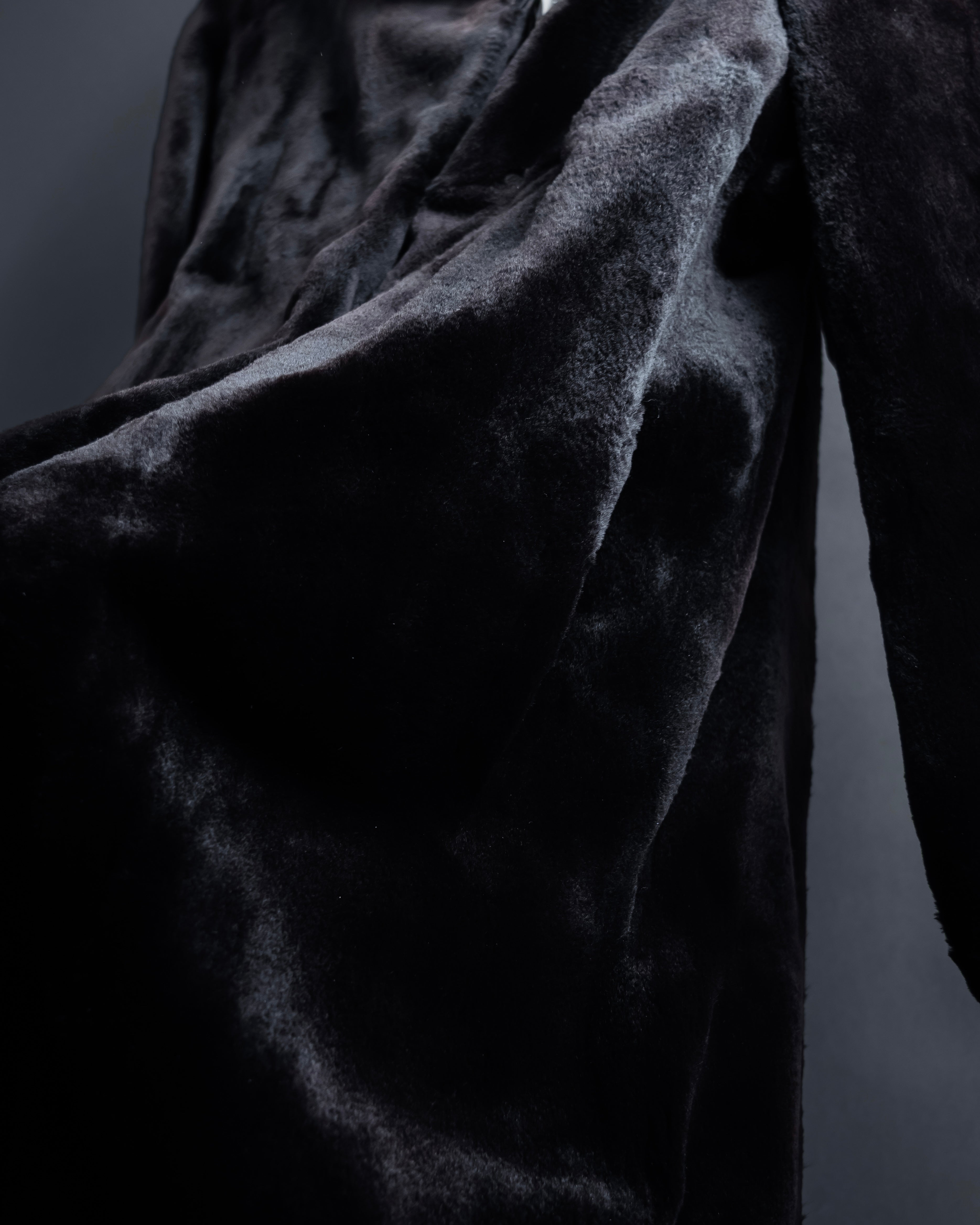 -SPECIAL- “VALENTINO” 1988–1992 SAGA Mink Shawl Collar Coat