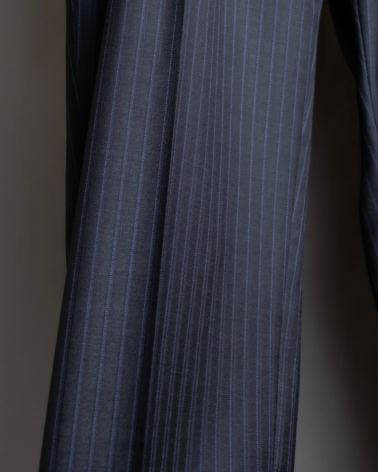 "BURBERRY" 2B tailored jacket & tapered silhouette slacks pinstripe pattern set up