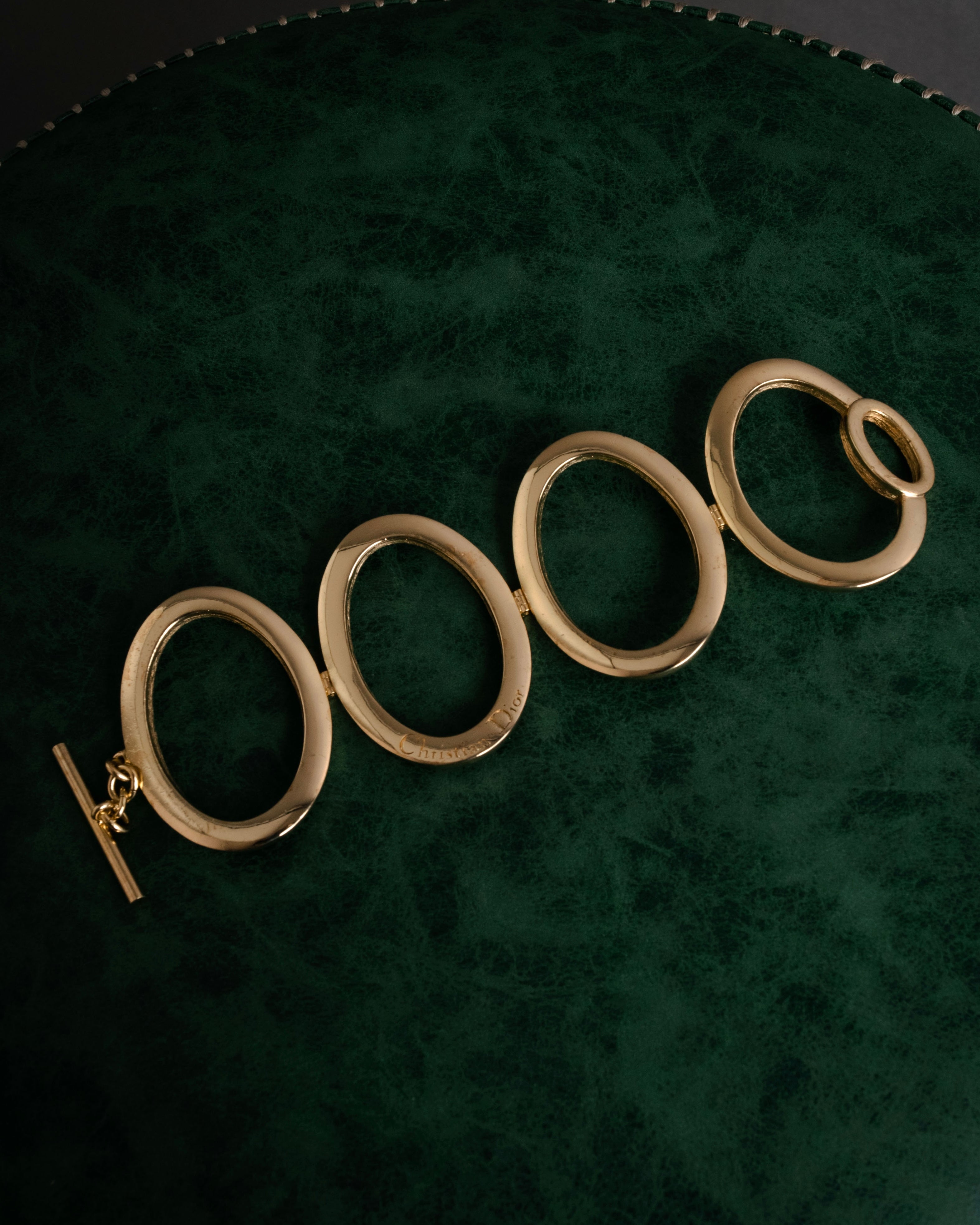 –SPECIAL– “Christian Dior” 90’s Sculptural oval link bracelet