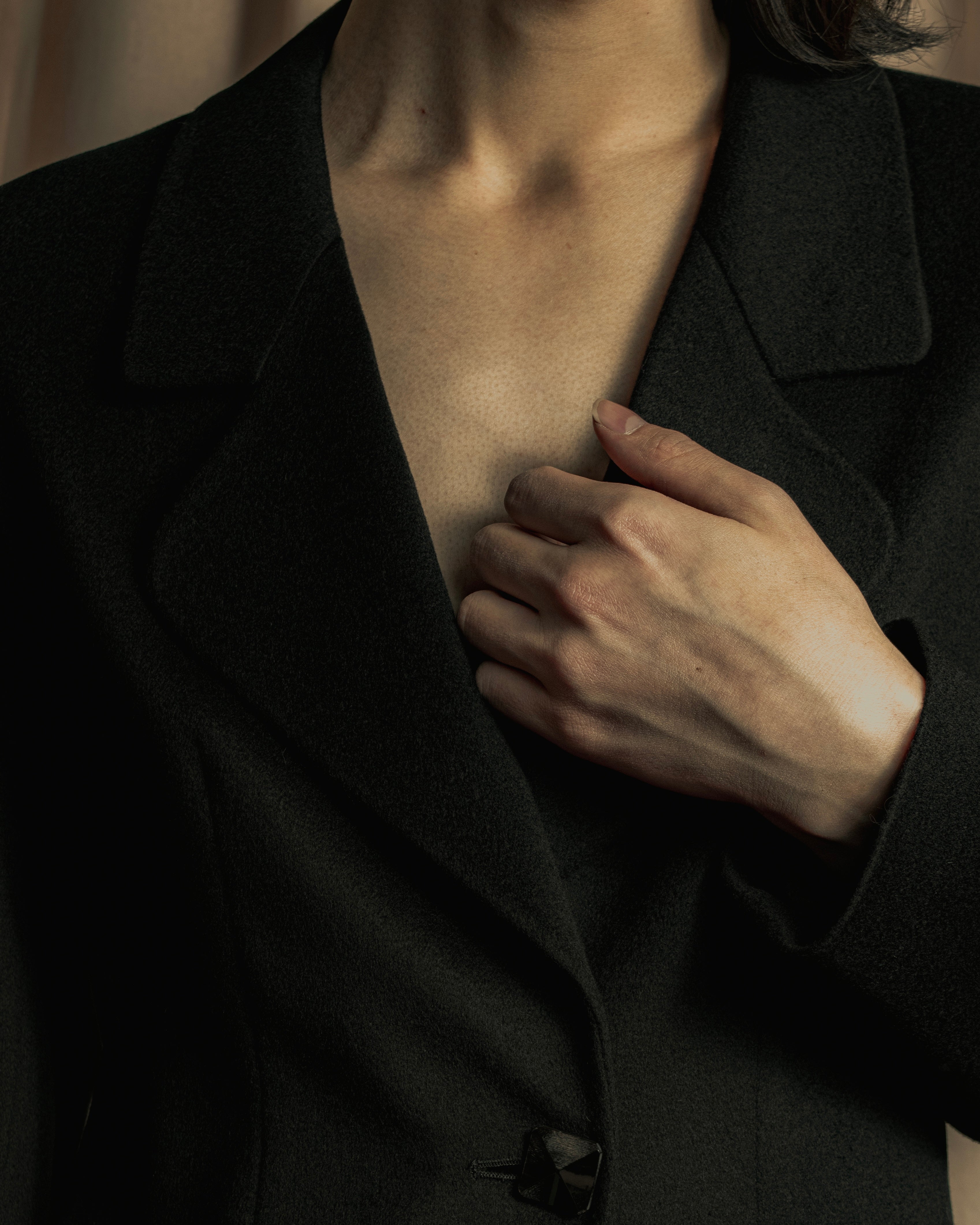 "Chloe" Iconic fastening design tailored jacket