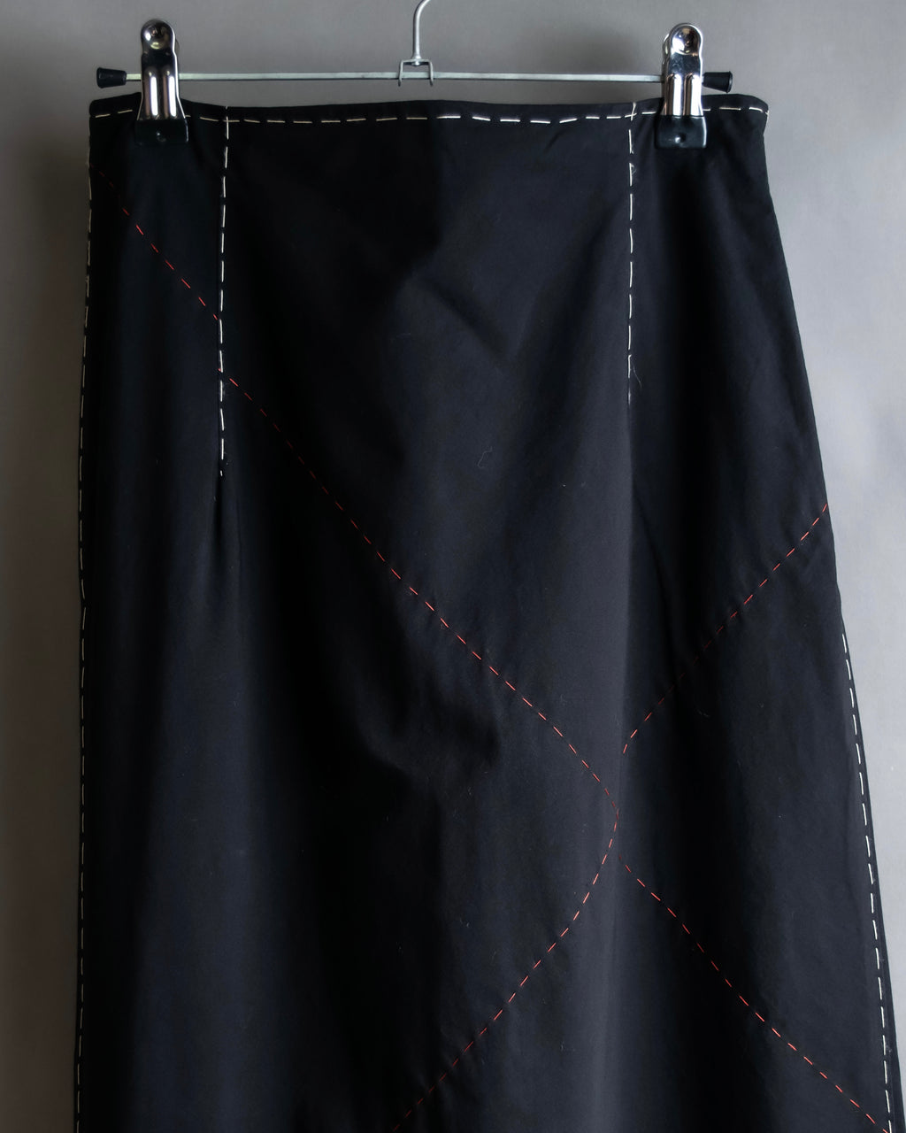 "YOHJI YAMAMOTO" Stitched hemline design flared skirt