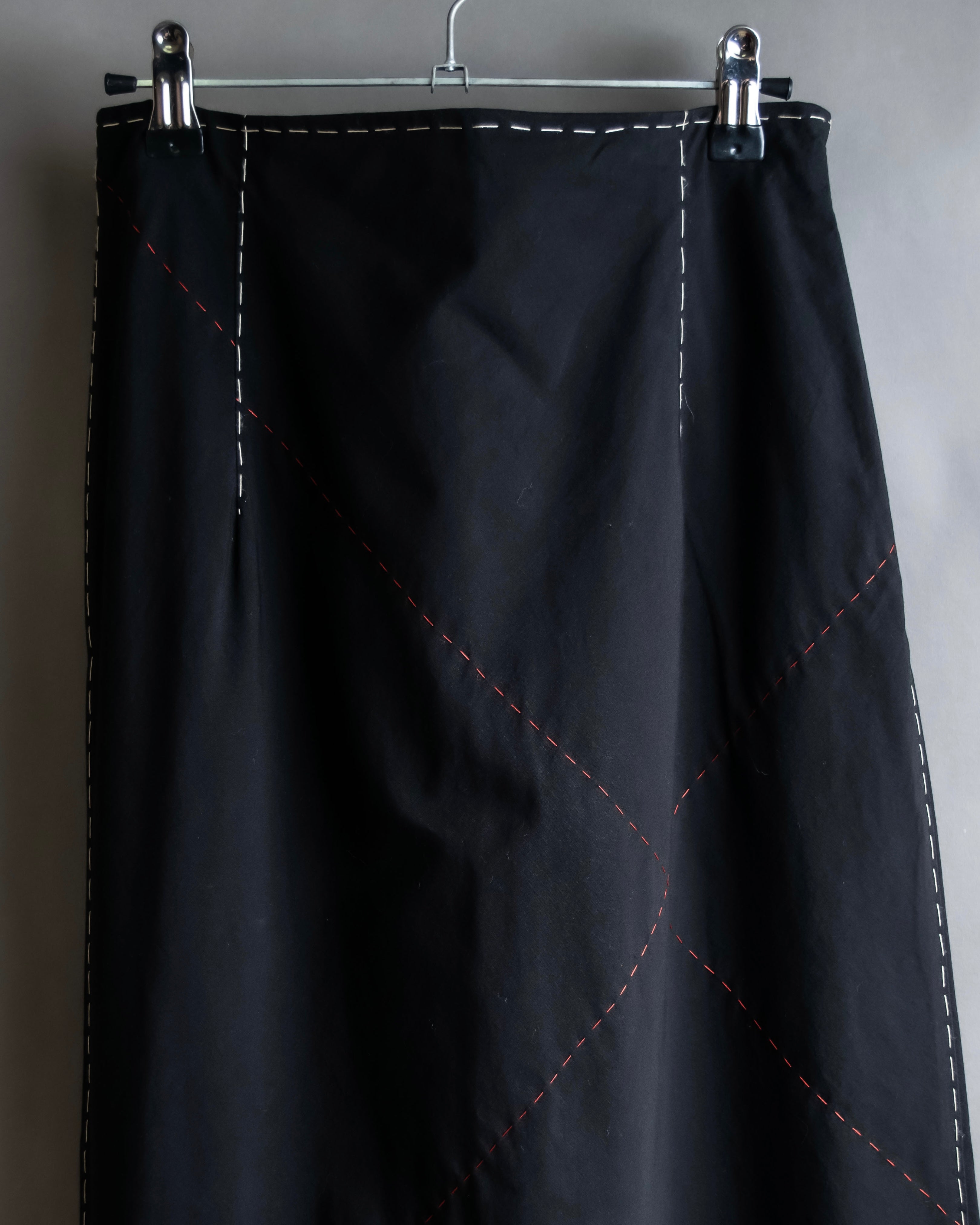 "YOHJI YAMAMOTO" Stitched hemline design flared skirt