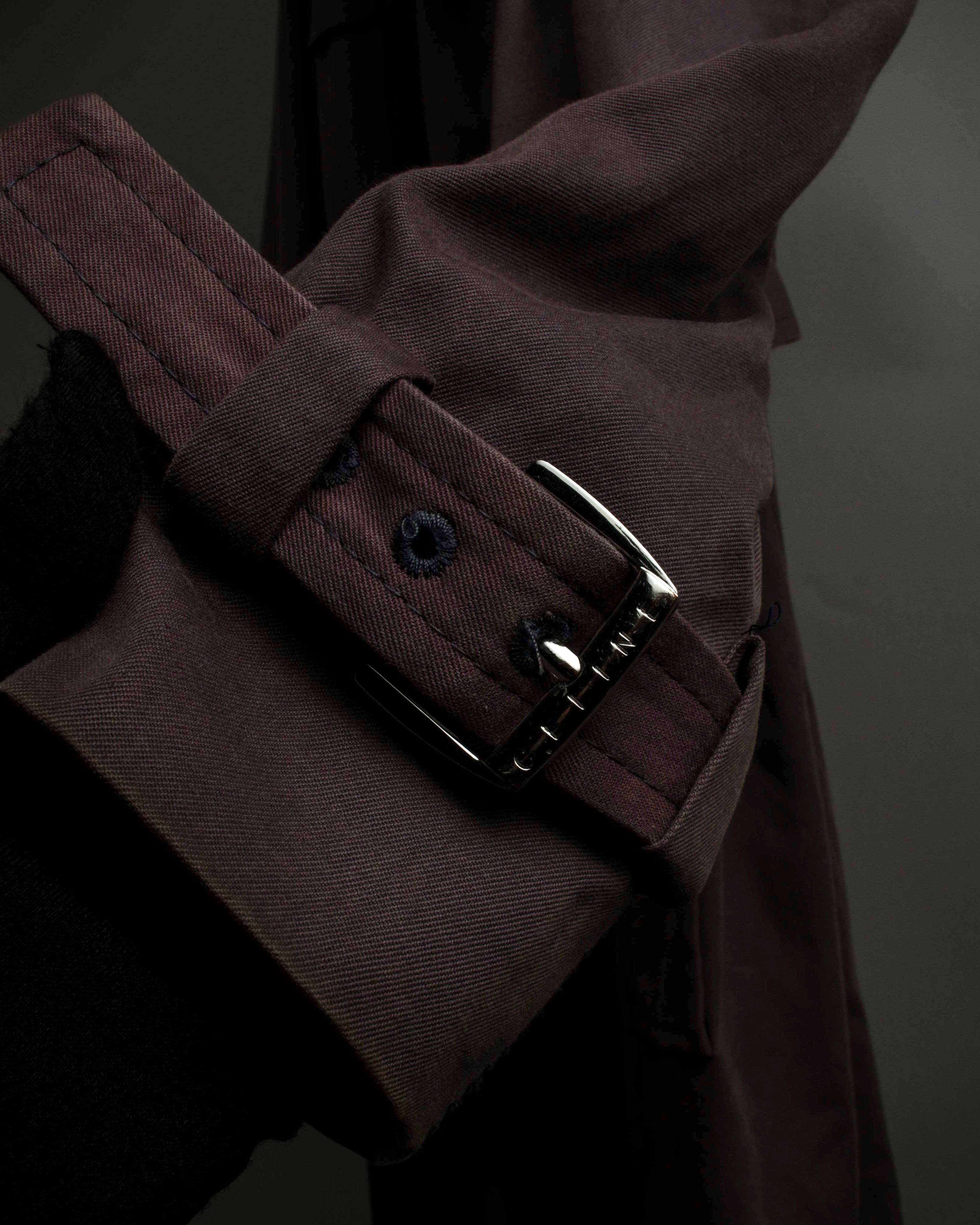 "CELINE" Triomphe button design in plum brown color
 trench coat