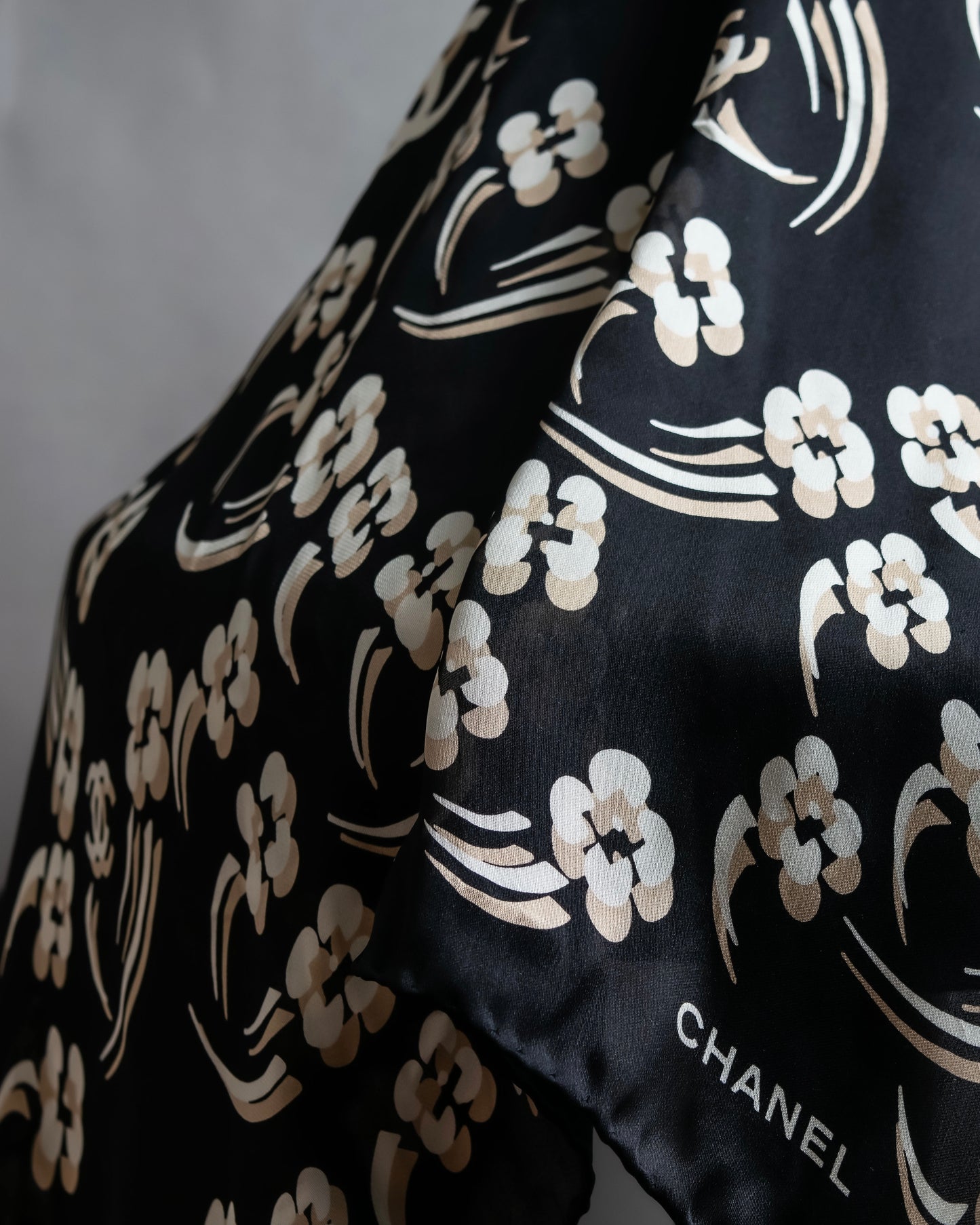 "CHANEL" Flower & cocomark blurred pattern square scarf