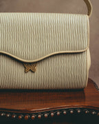 "HANAE MORI" 80's-90's Pleated butterfly clasp handbag