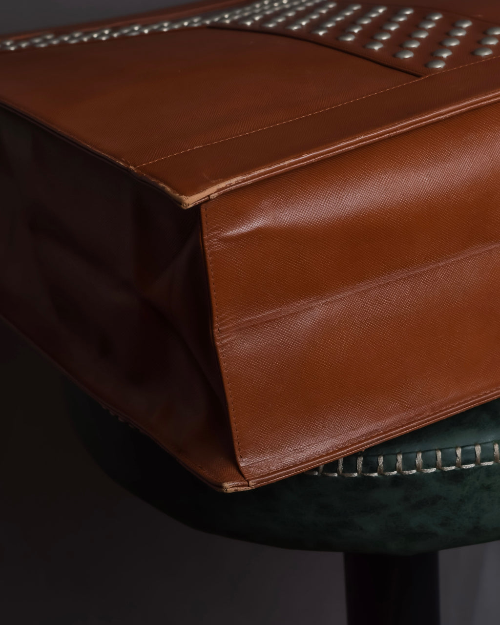 "YVES SAINT LAURENT" Studded Y design open-top leather tote bag