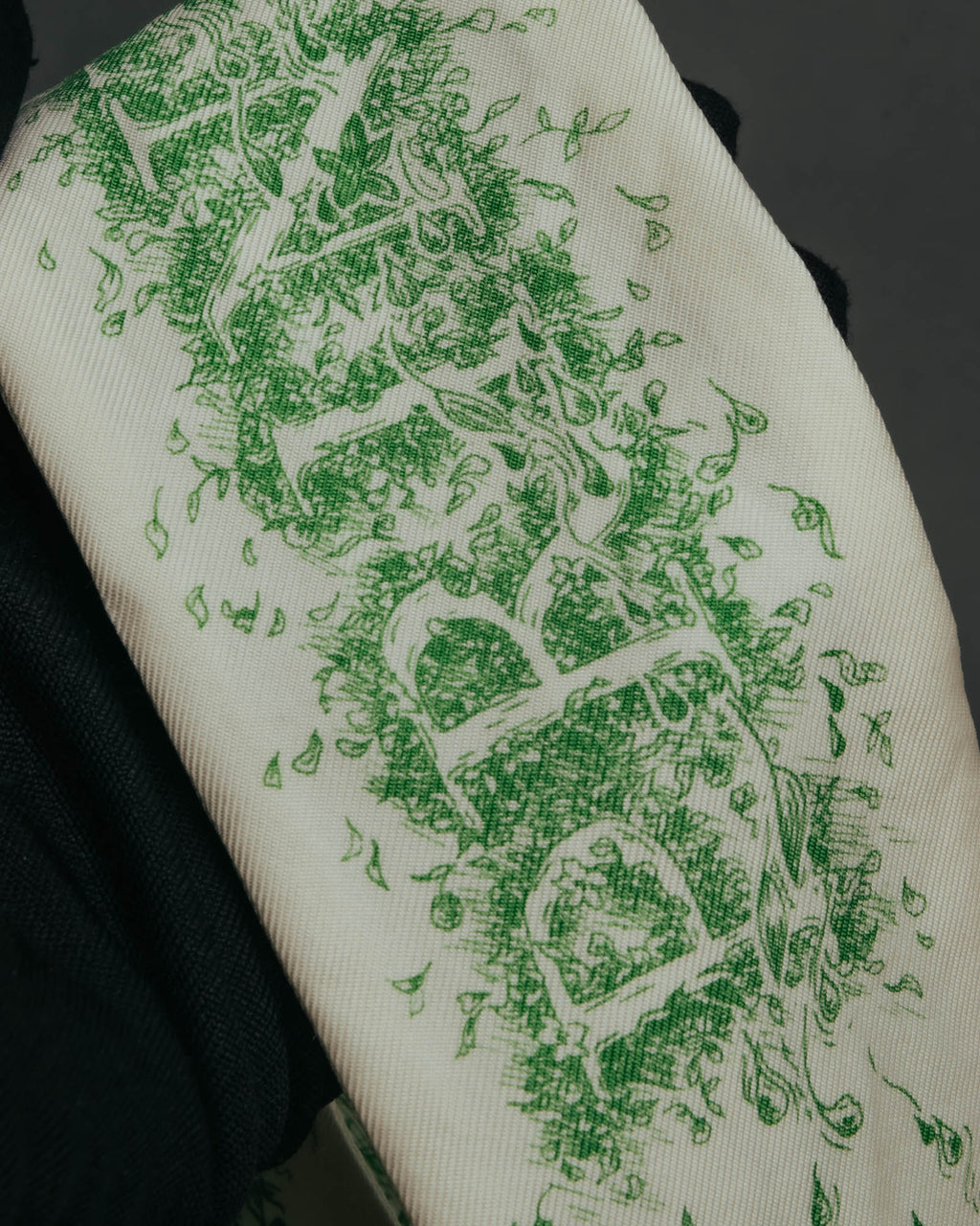 "DIOR" Green printed silk mitzah scarf