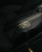 “Gianfranco Lotti” 90’s-00’s Black leather turn lock shoulder bag